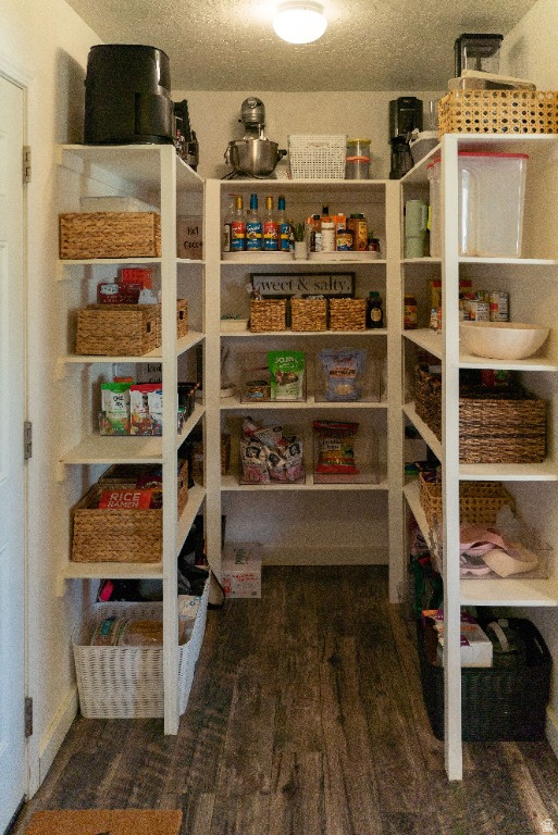 JORDAN WILLOWS - Residential