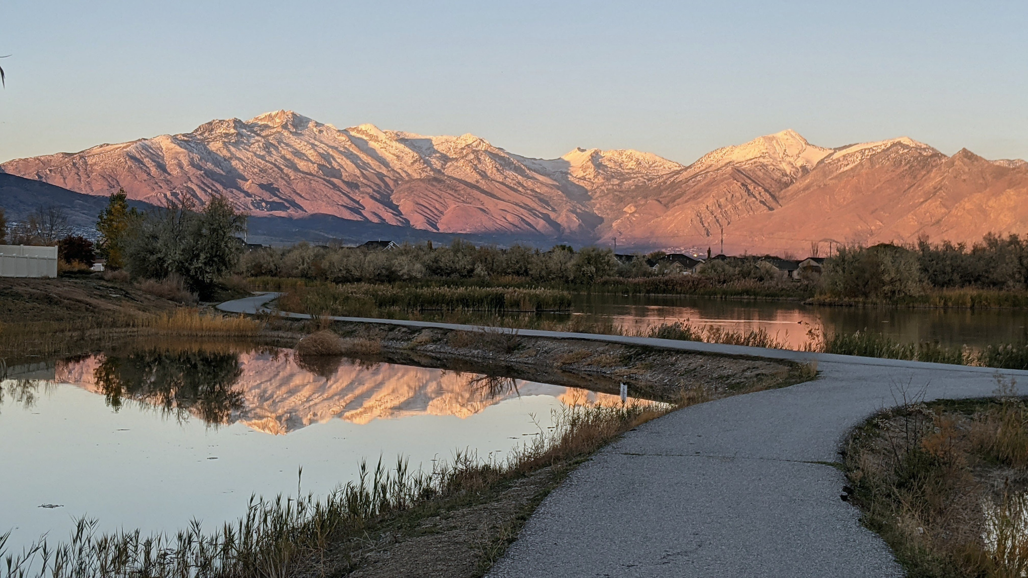 JORDAN WILLOWS - Residential