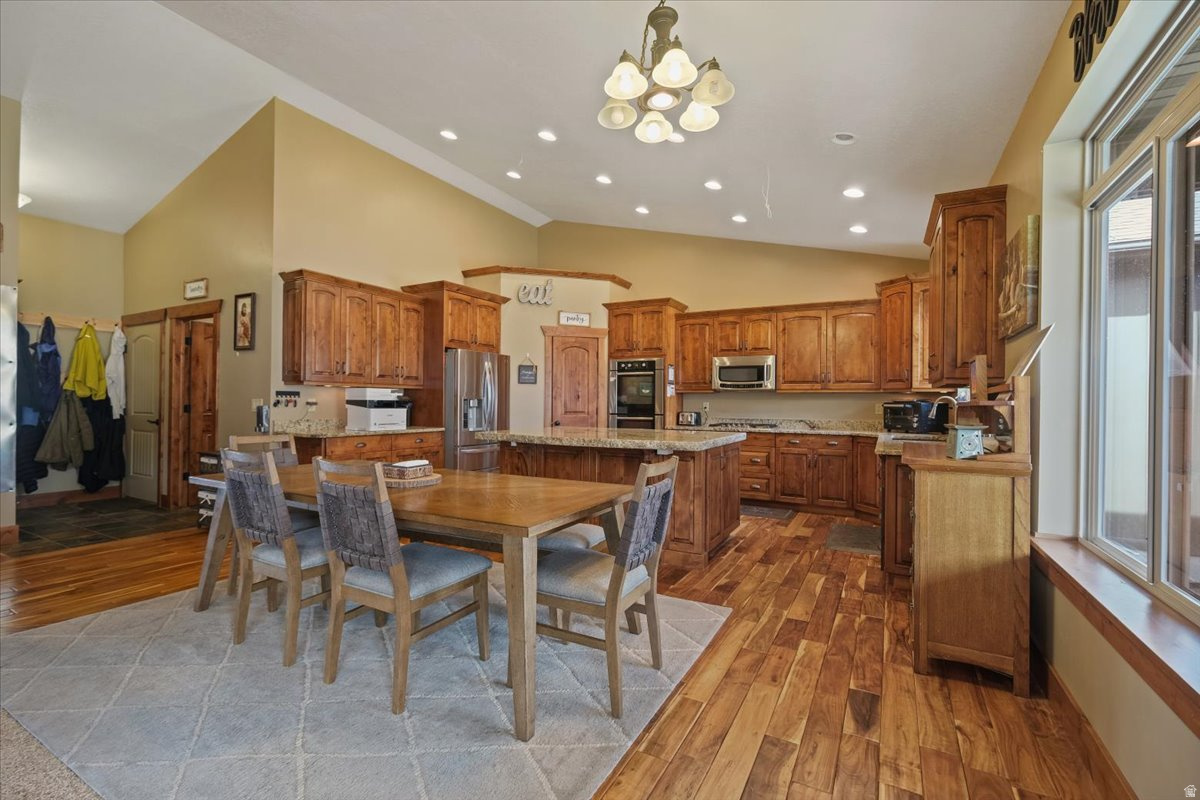 CHERRY CREEK HEIGHTS - Residential