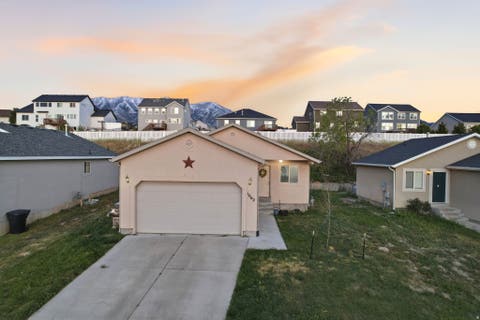 Homes For Sale - 1662 E Ridgefield Rd<br/> Spanish Fork, UT 84660