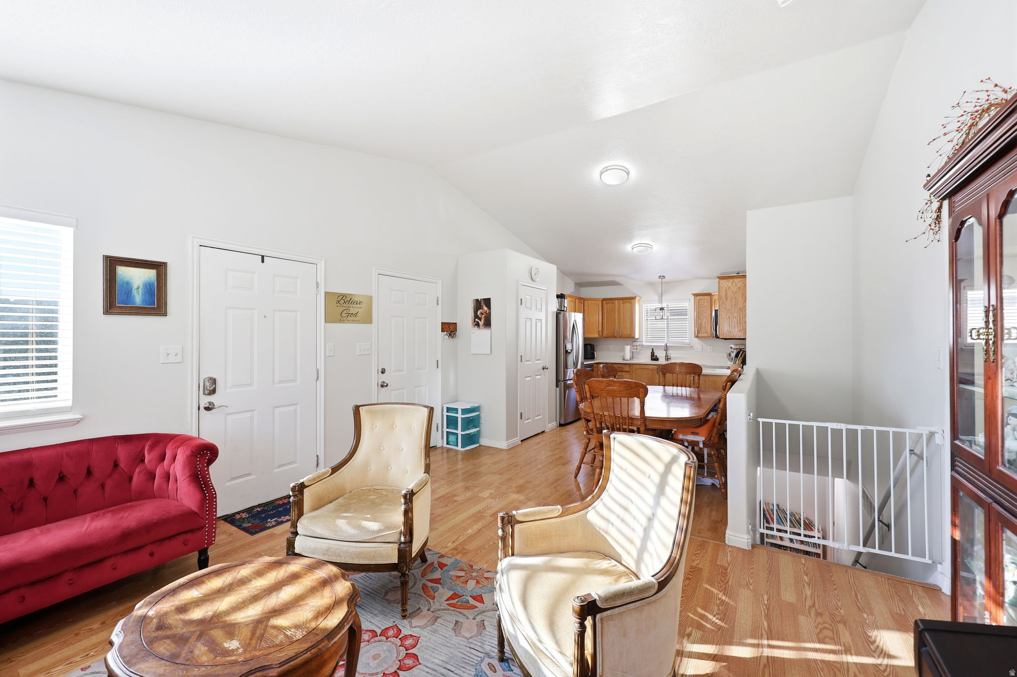 WHISPERING WILLOWS - Residential