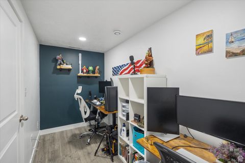 Tiny photo for 1825 S 410 W, Payson, UT 84651 (MLS # 2119083)