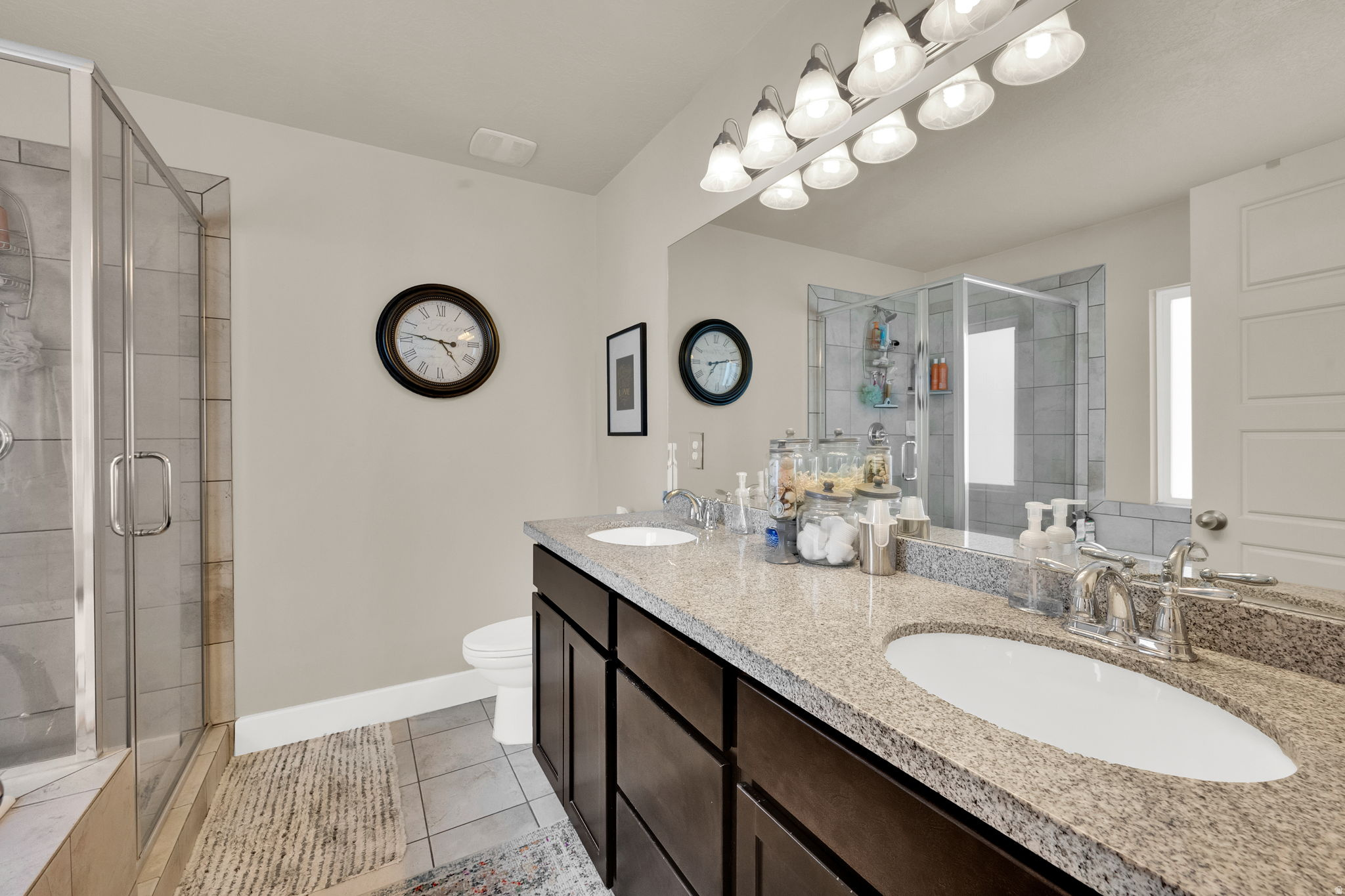 MOUNTAIN VIEW EST602 - Residential