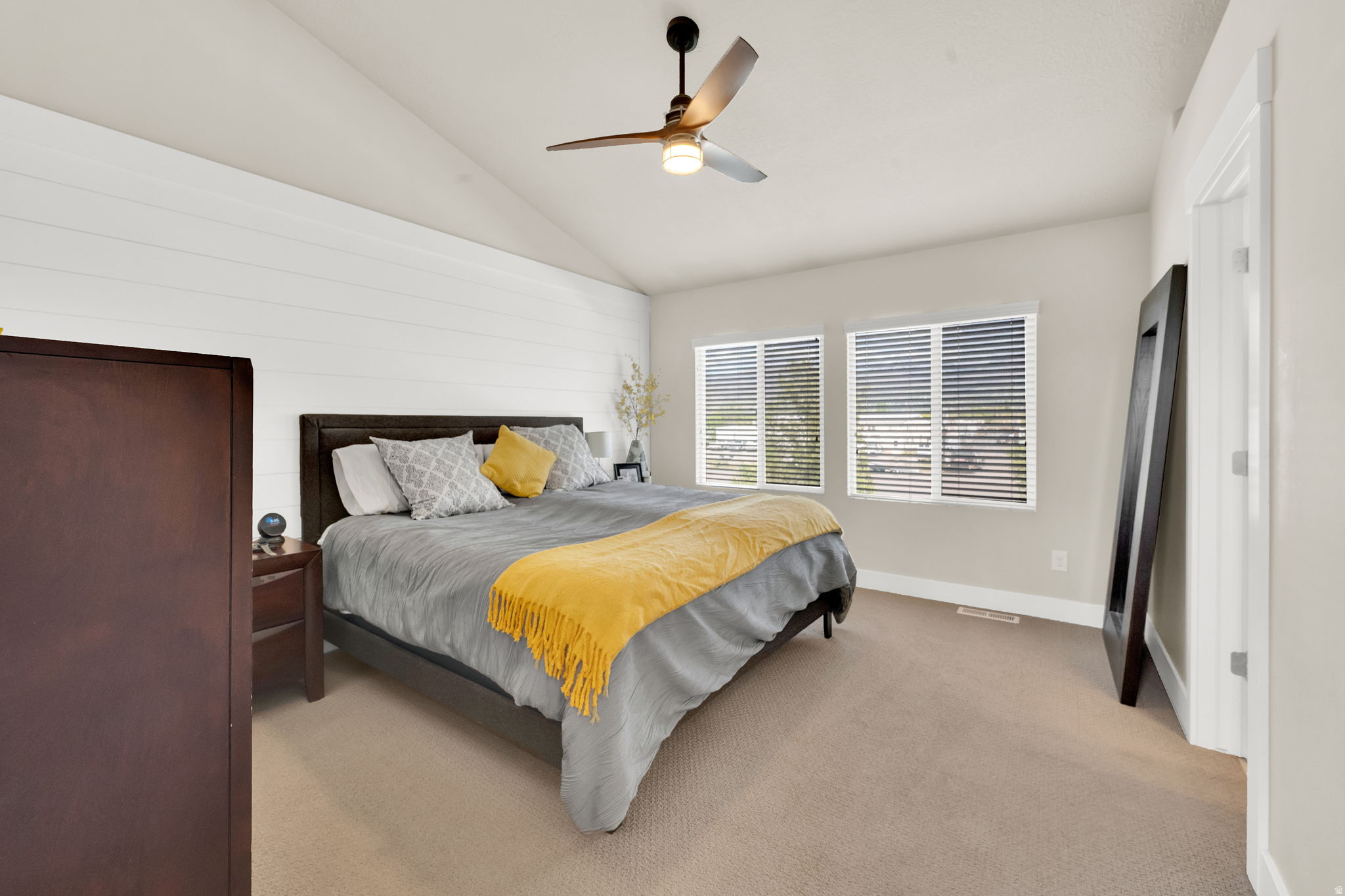 MOUNTAIN VIEW EST602 - Residential