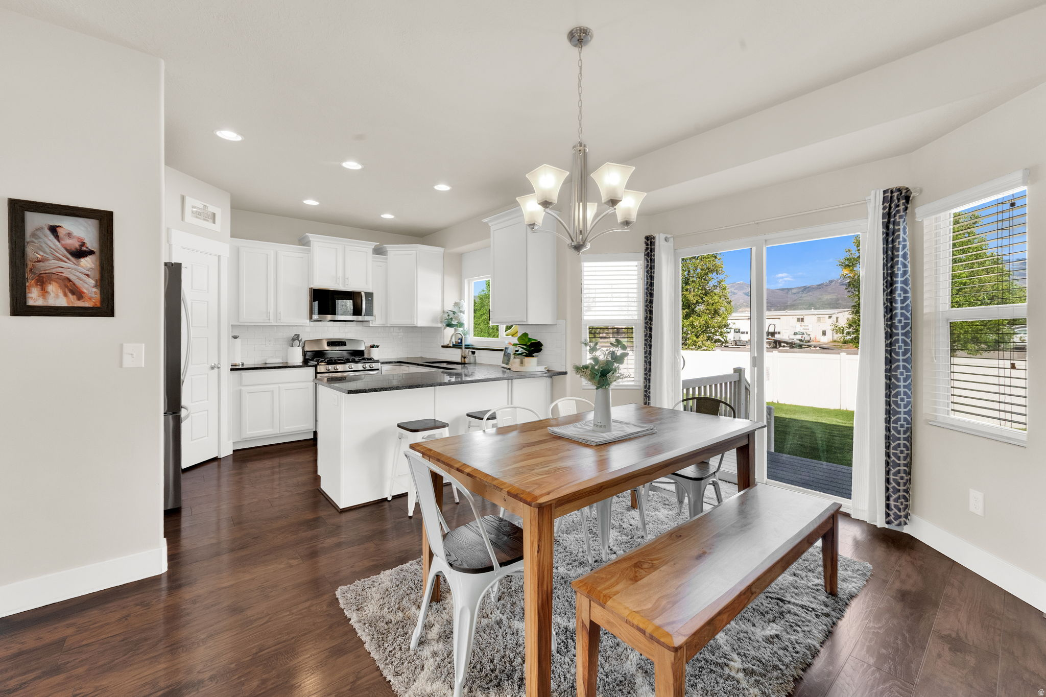 MOUNTAIN VIEW EST602 - Residential