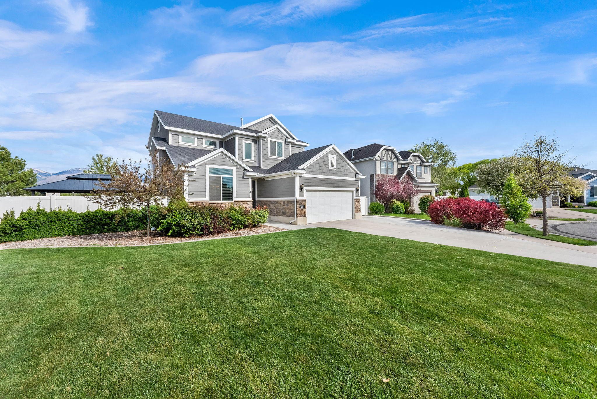 MOUNTAIN VIEW EST602 - Residential