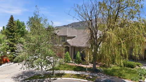 Tiny photo for 15139 S HOLLY GROVE CT E, Draper, UT 84020 (MLS # 2158908)