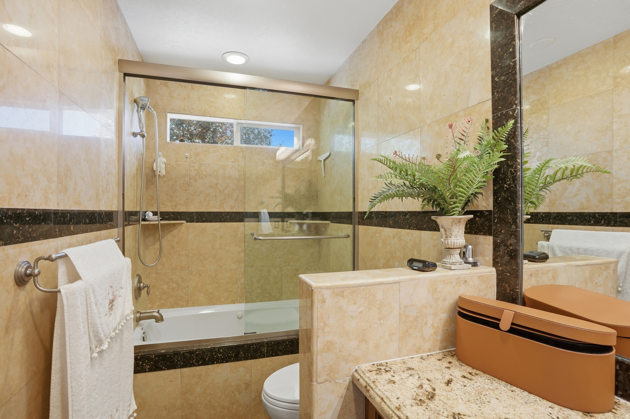 SUNCREST - Residential