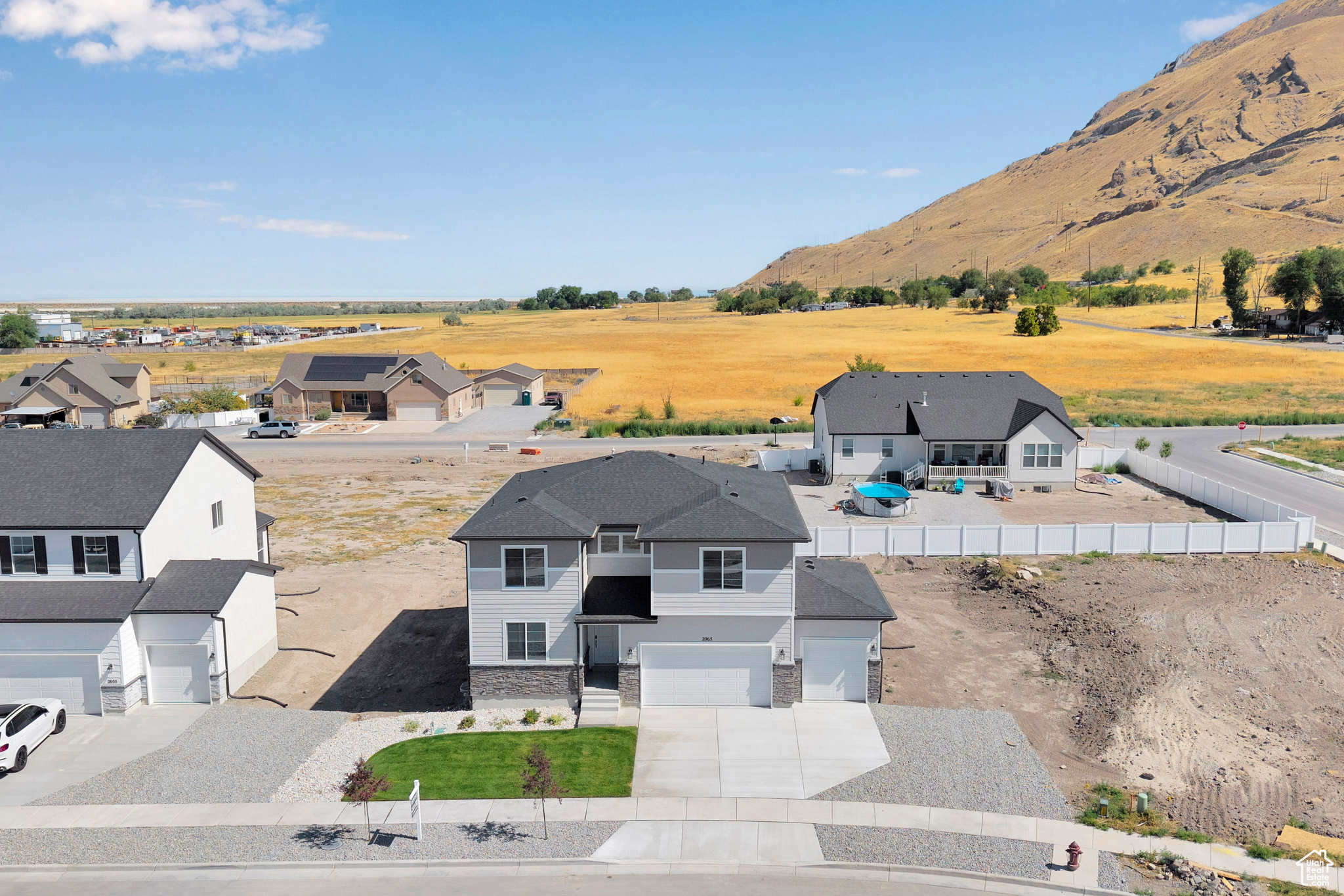 PASTURES AT SADDLEBACK - Residential