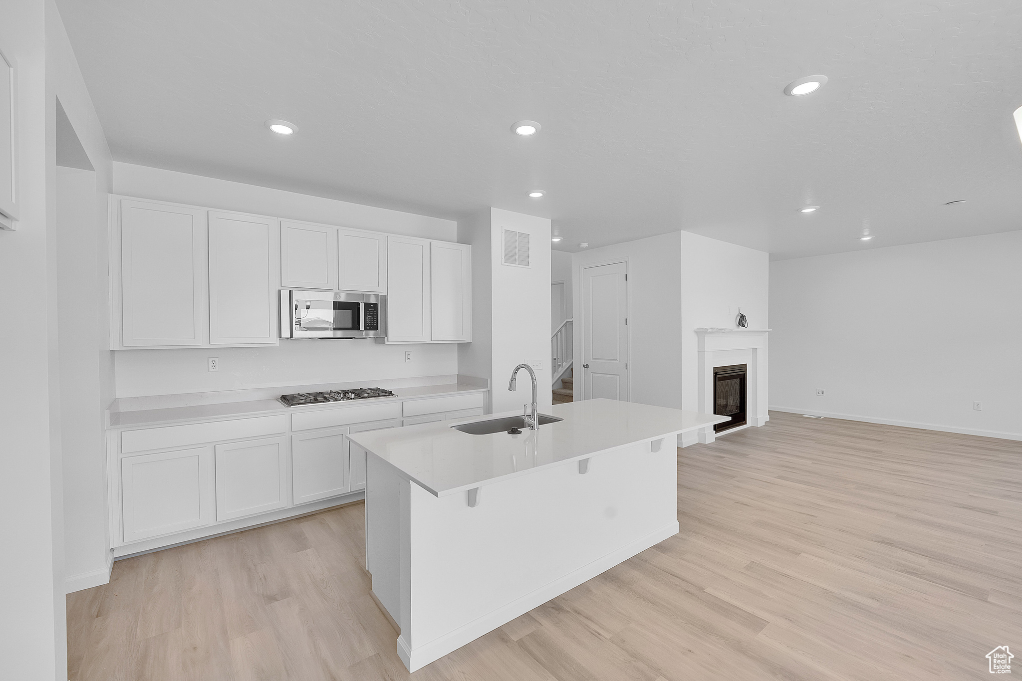 PASTURES AT SADDLEBACK - Residential