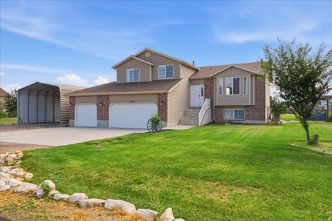 Tiny photo for 5594 S 6950 W, Hooper, UT 84315 (MLS # 2175114)