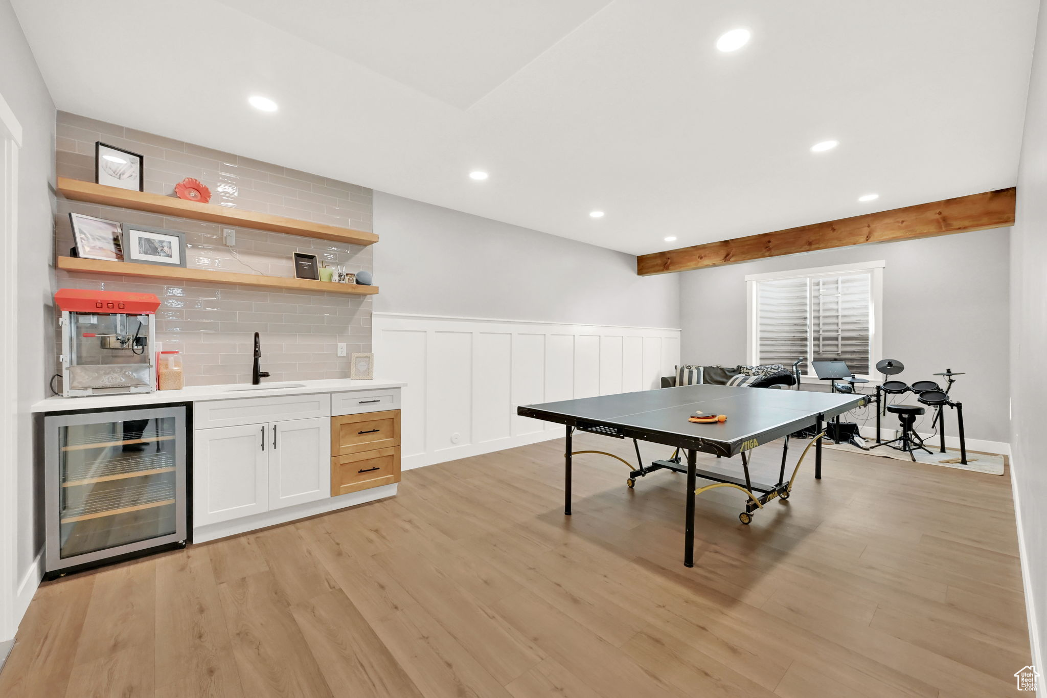 BEACON POINTE - Residential Lease