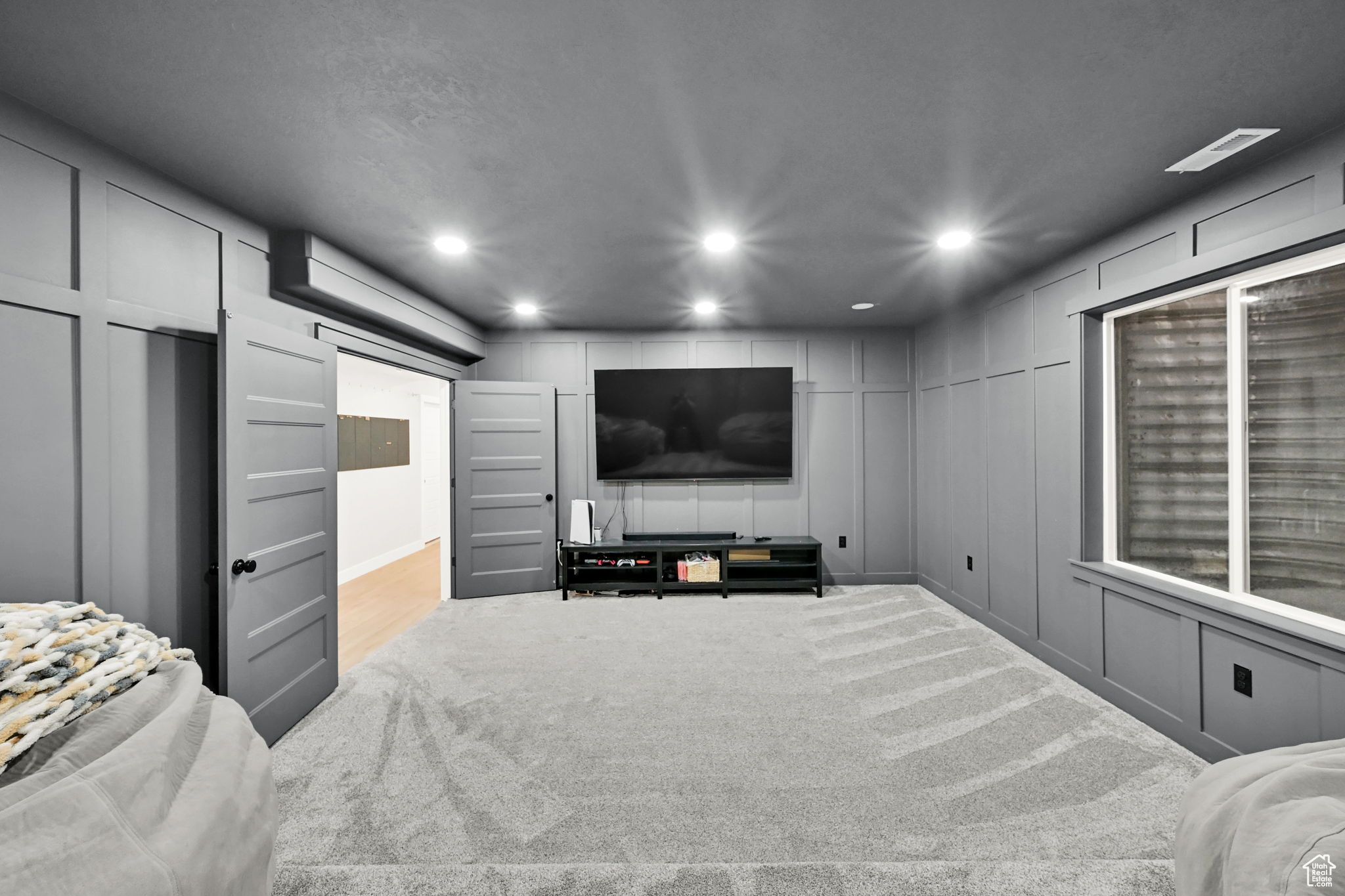 BEACON POINTE - Residential Lease