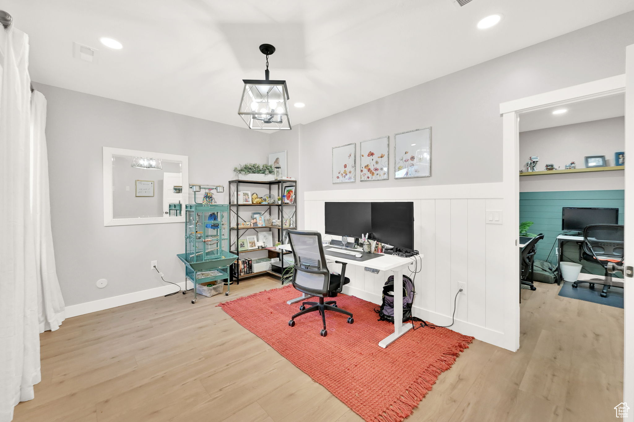 BEACON POINTE - Residential Lease