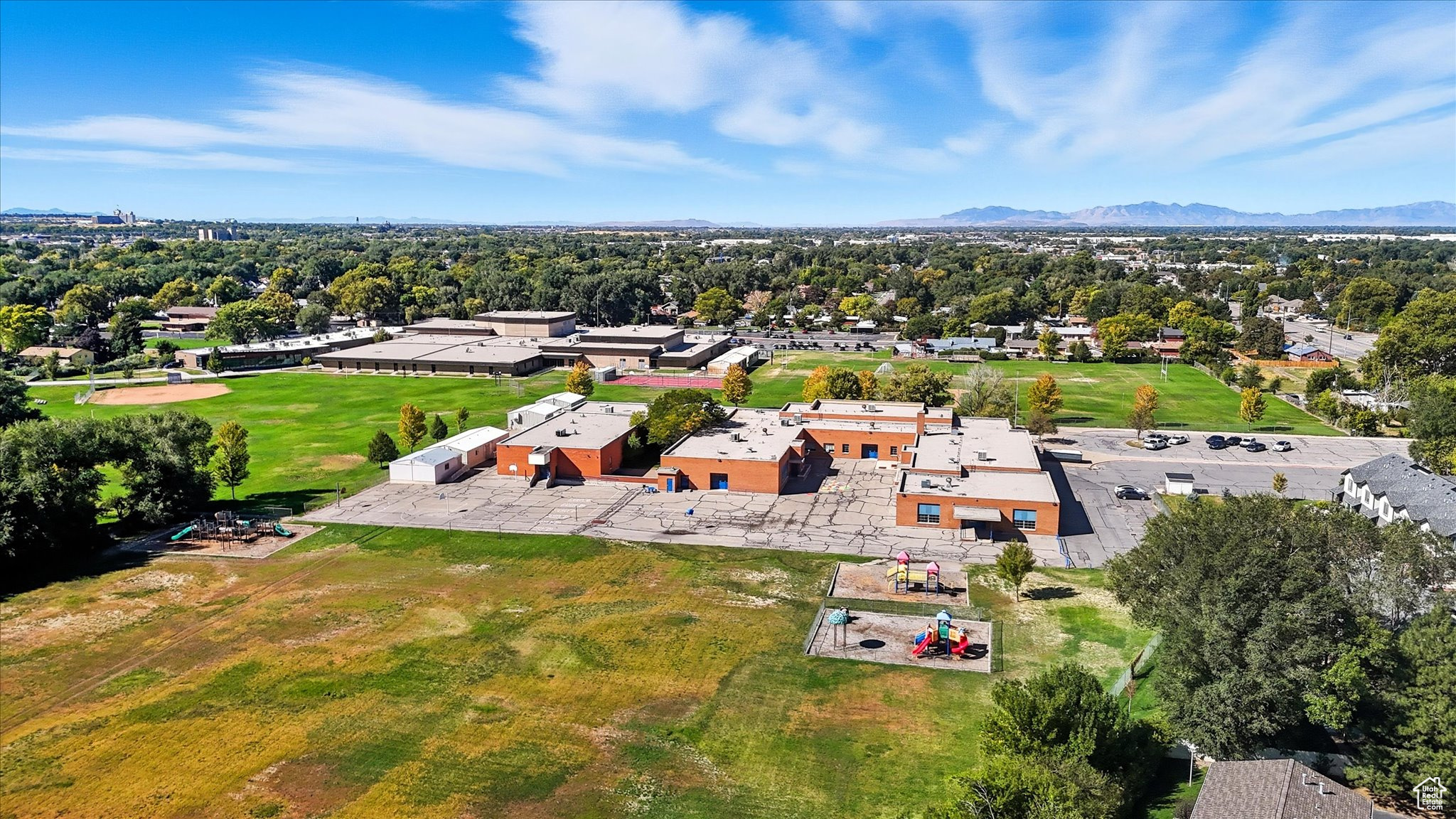 MARIAH COVE - Residential