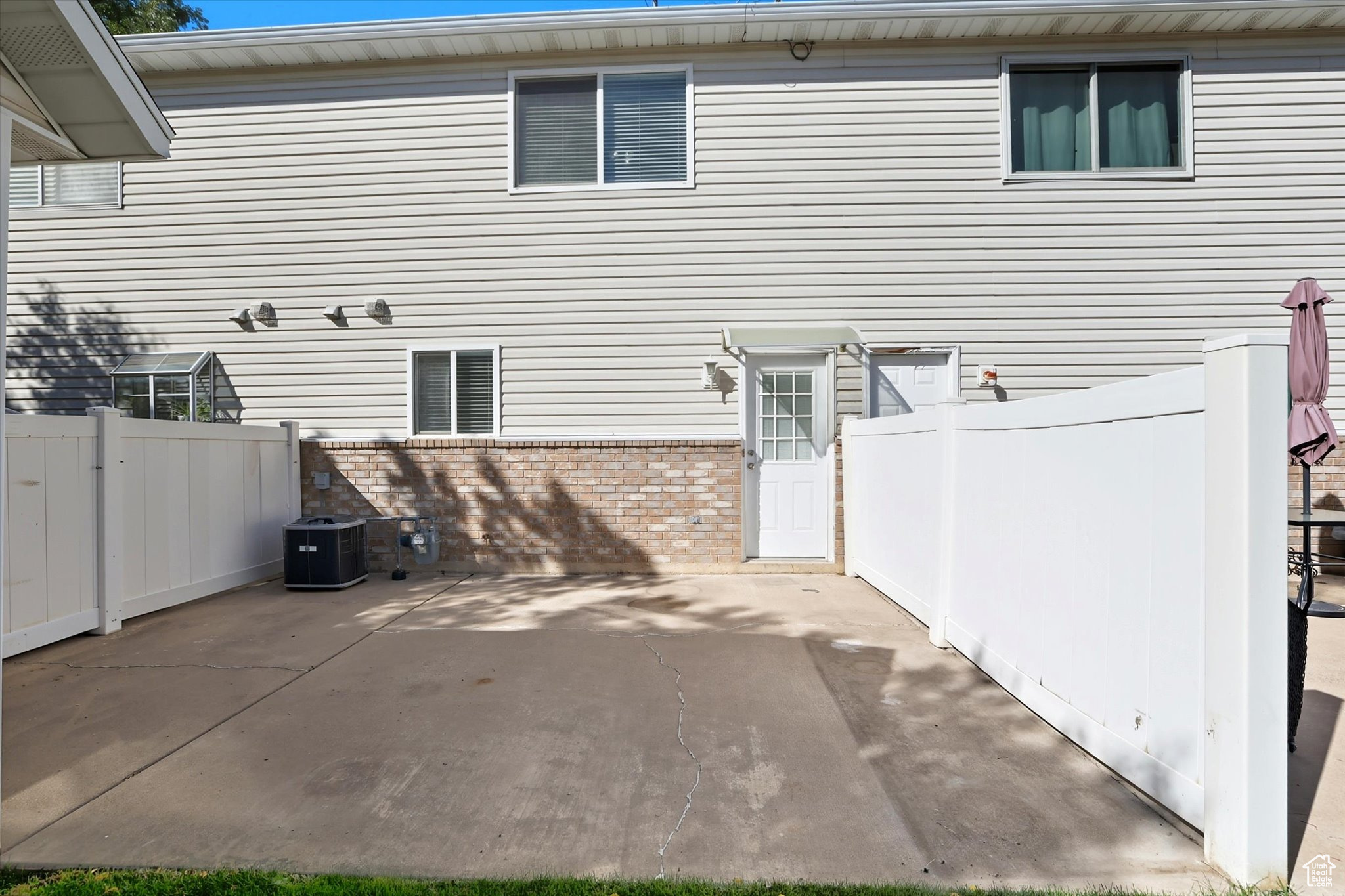 MARIAH COVE - Residential