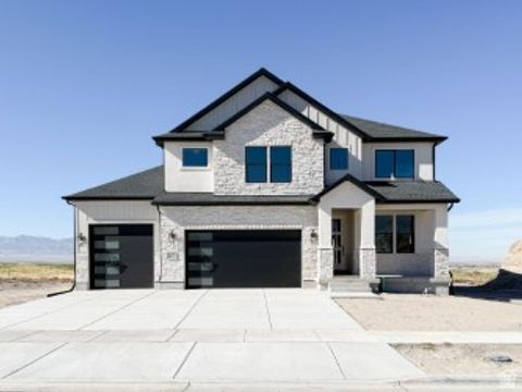 Apartment For Sale - 2467 N Deseret View St<br/> Tooele, UT 84074