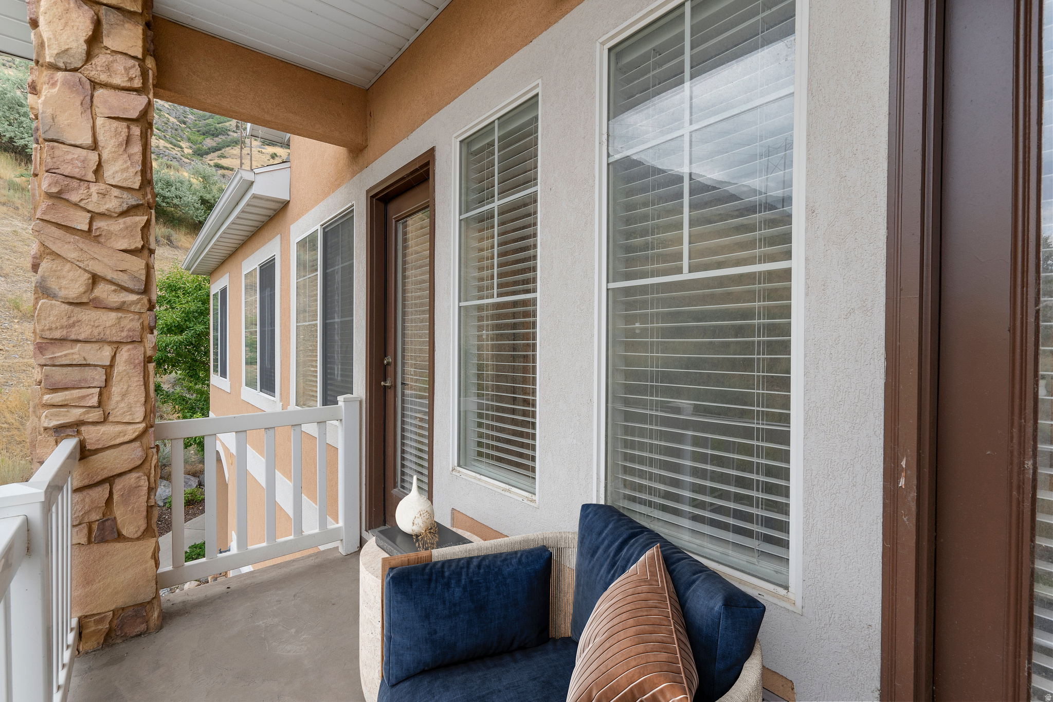 CANYON MEADOW - Residential