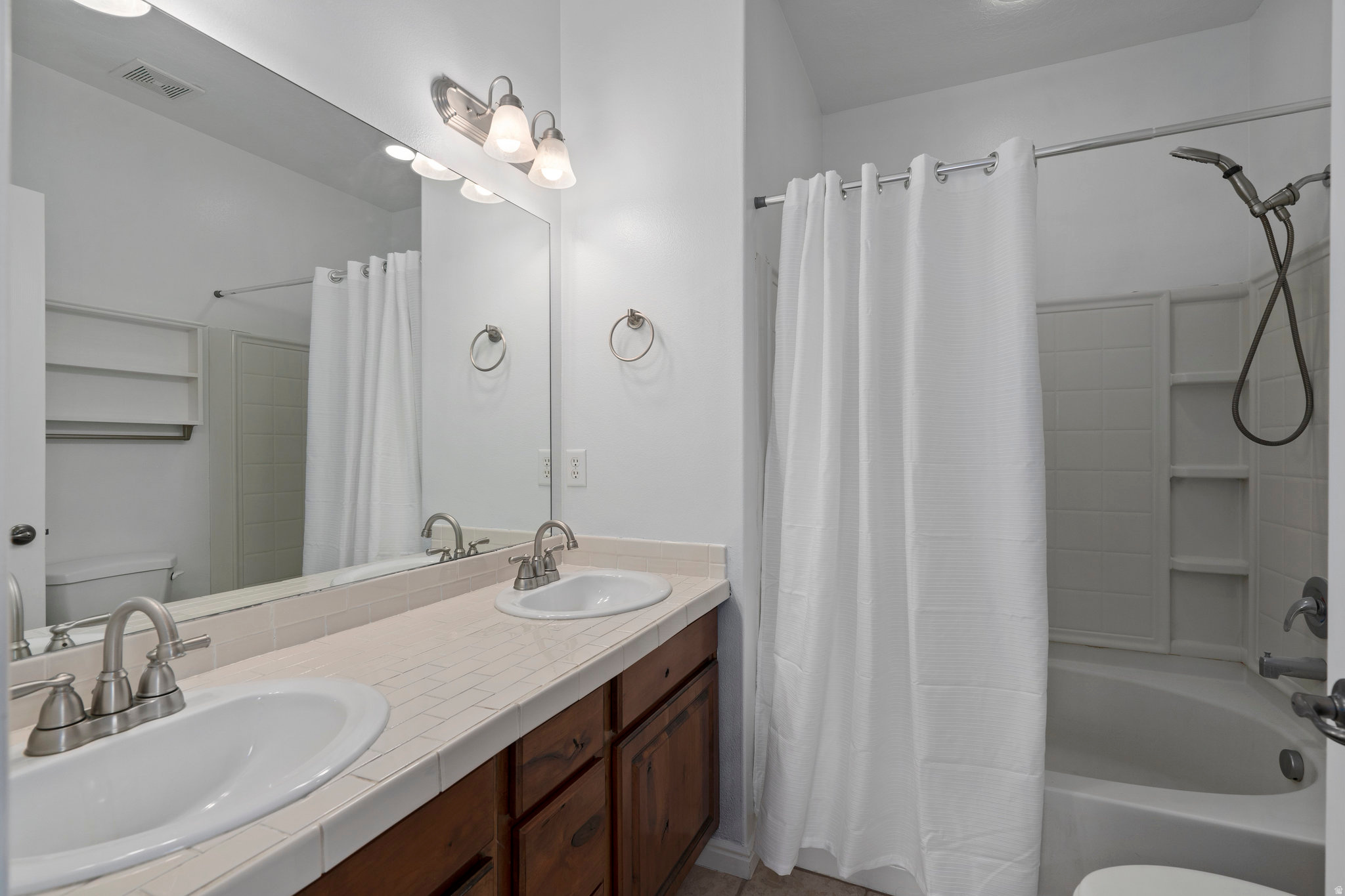 CANYON MEADOW - Residential