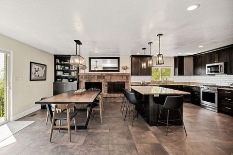 Tiny photo for 3951 N 550 W, Pleasant View, UT 84414 (MLS # 2149878)