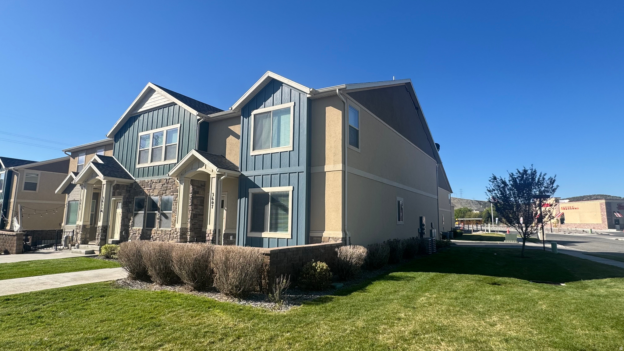 THE COVE - Residential