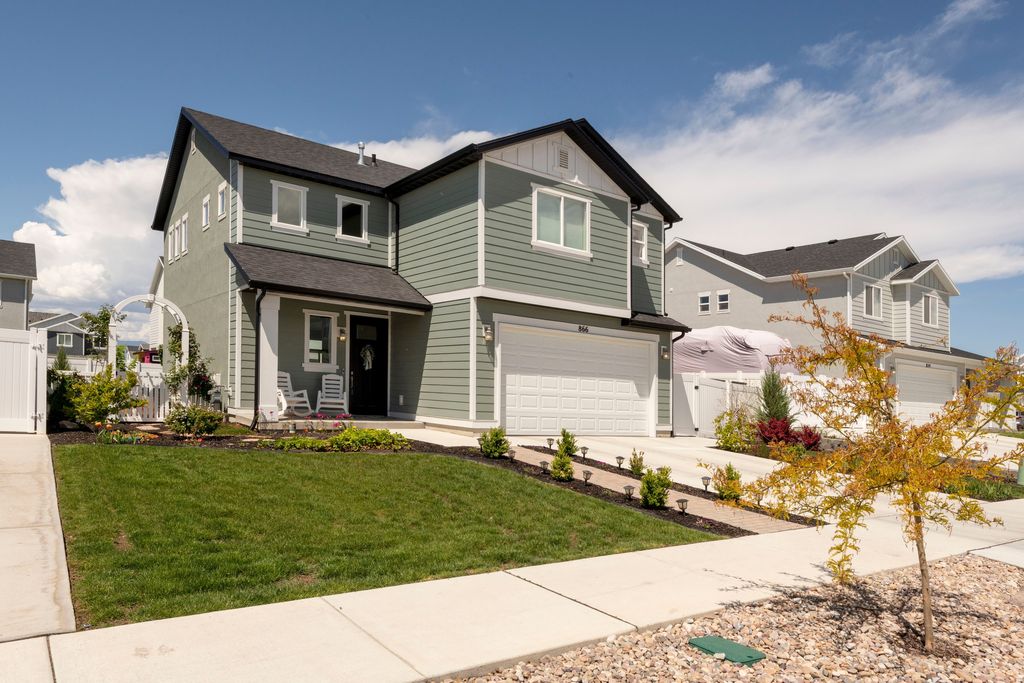 Photo of 866 S 330 W, American Fork, UT 84003 (MLS # 2155902)