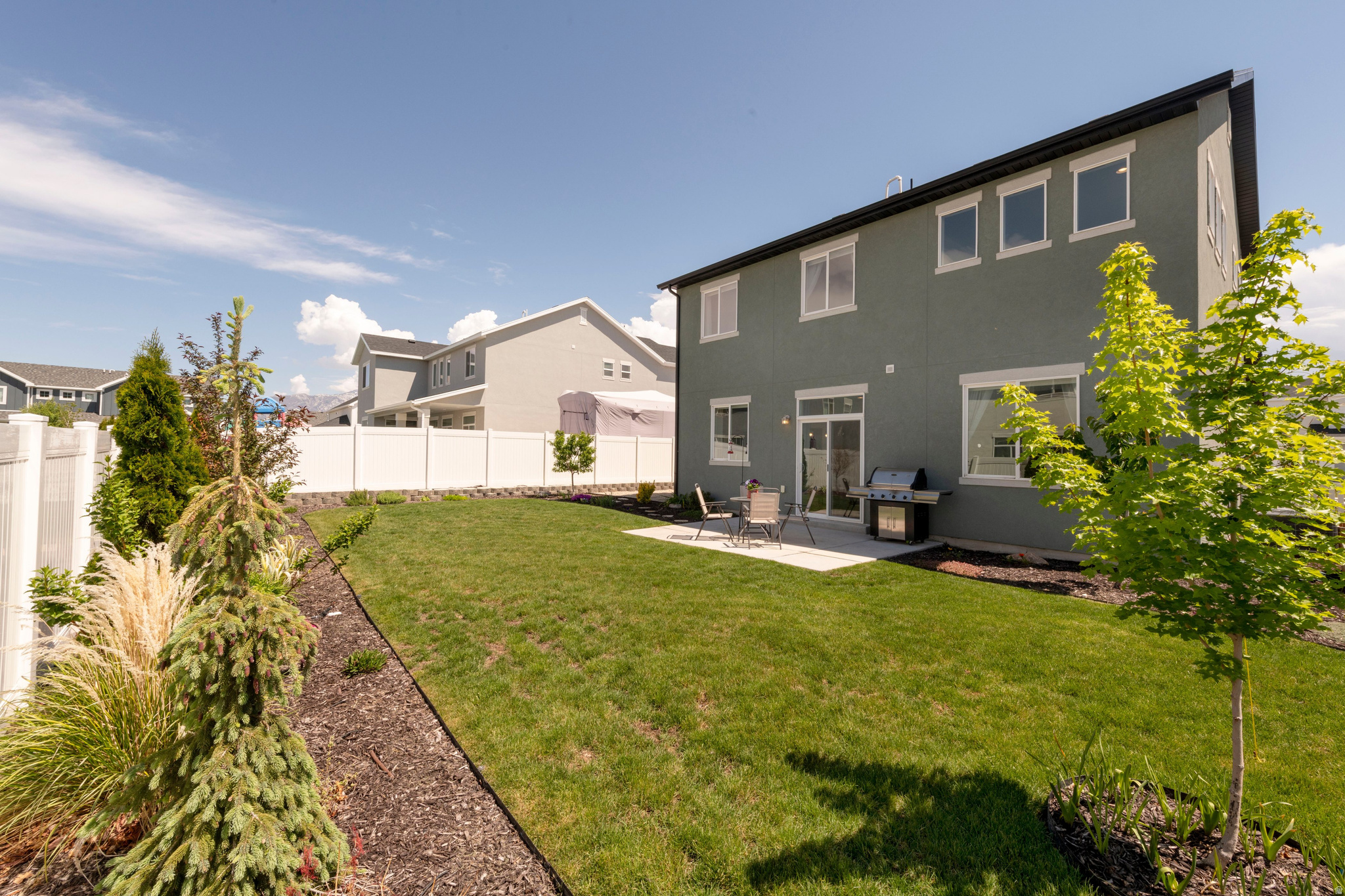 STONECREEK - Residential