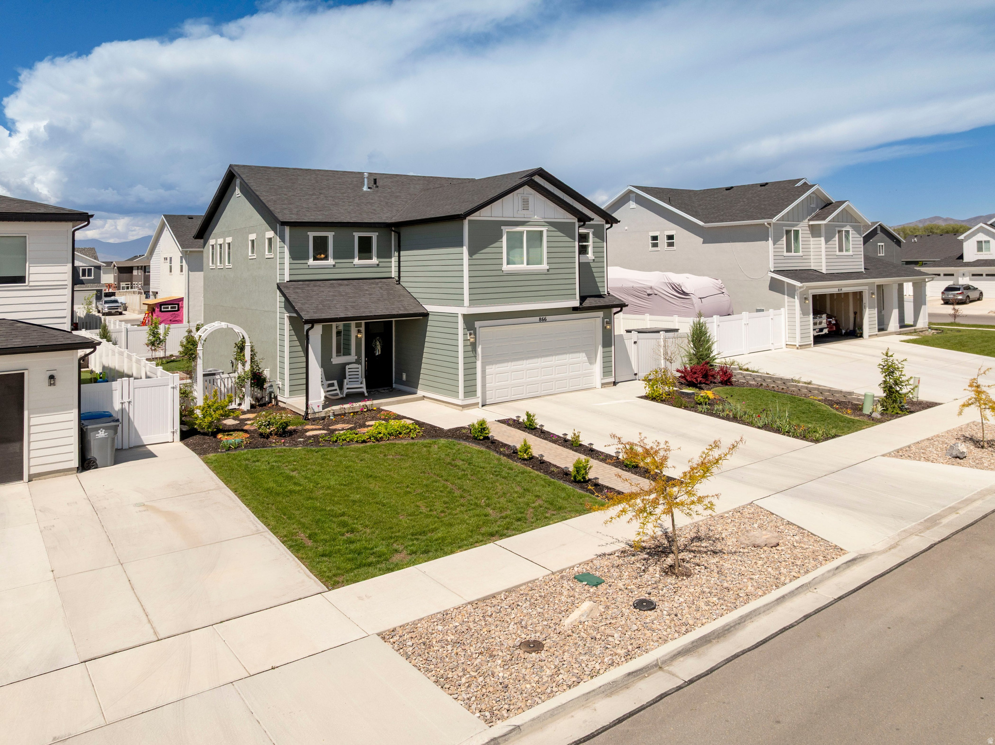 STONECREEK - Residential