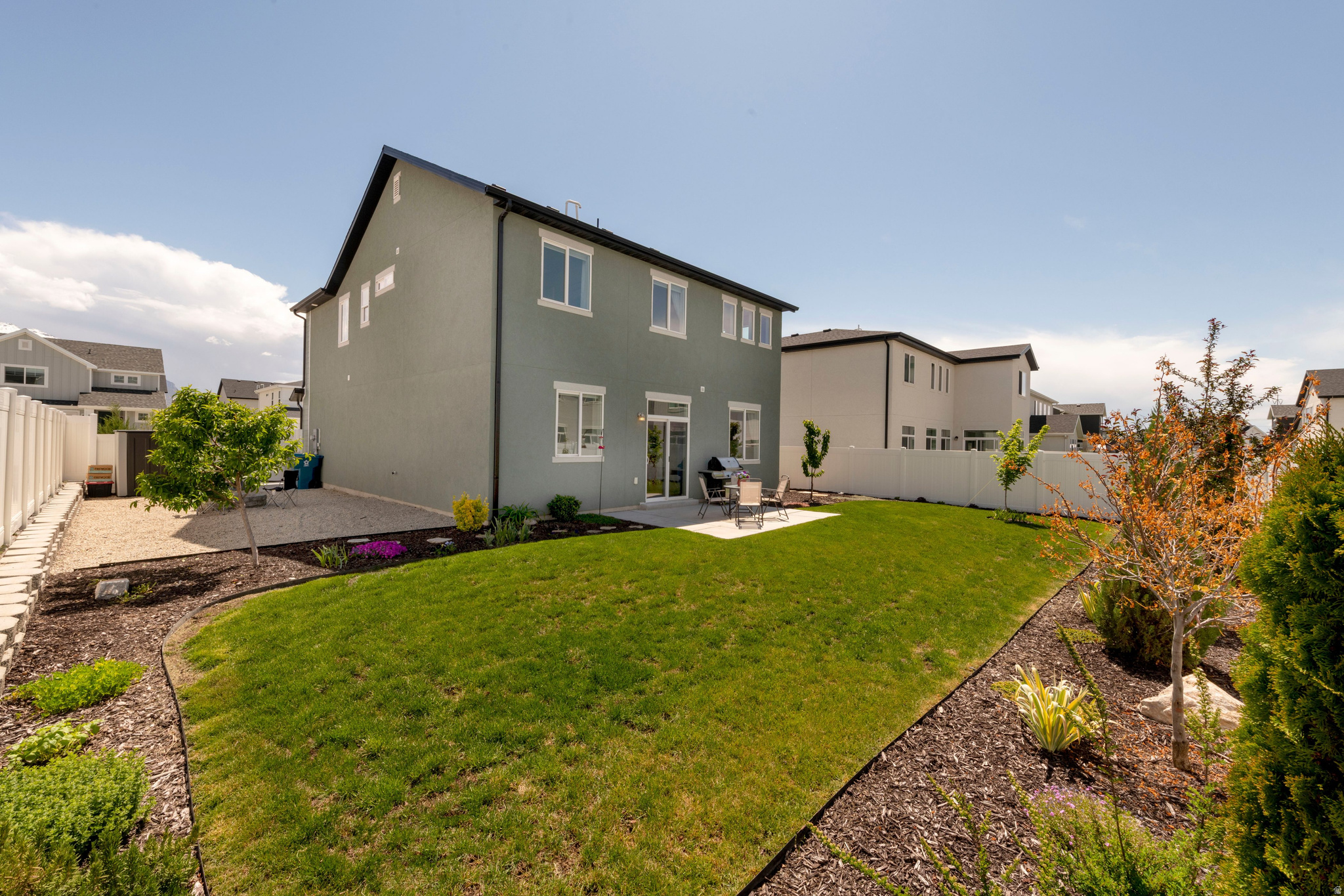 STONECREEK - Residential