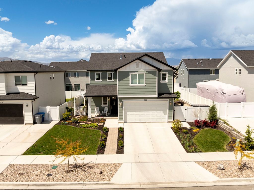 Photo of 866 S 330 W, American Fork, UT 84003 (MLS # 2155902)