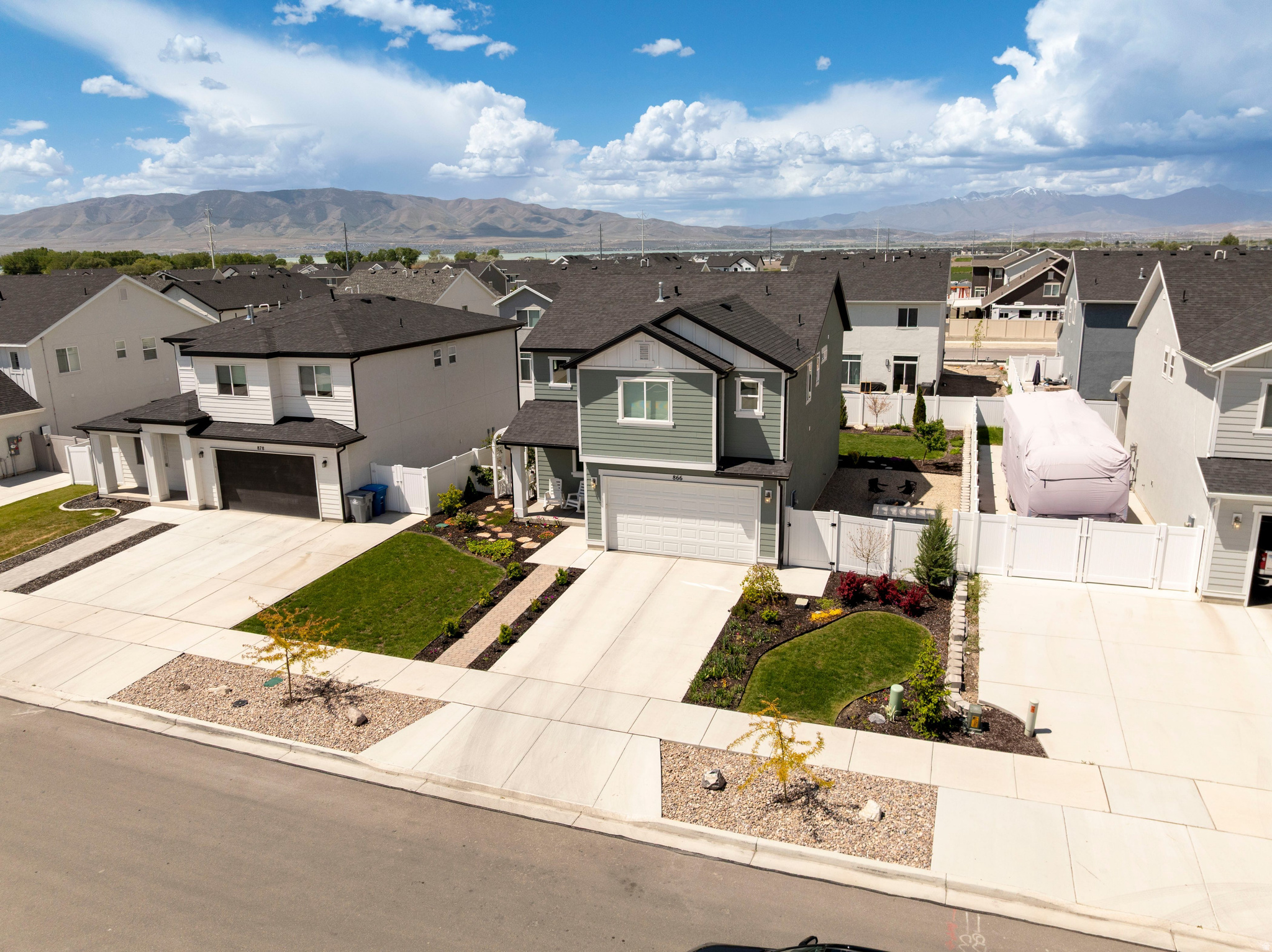 STONECREEK - Residential