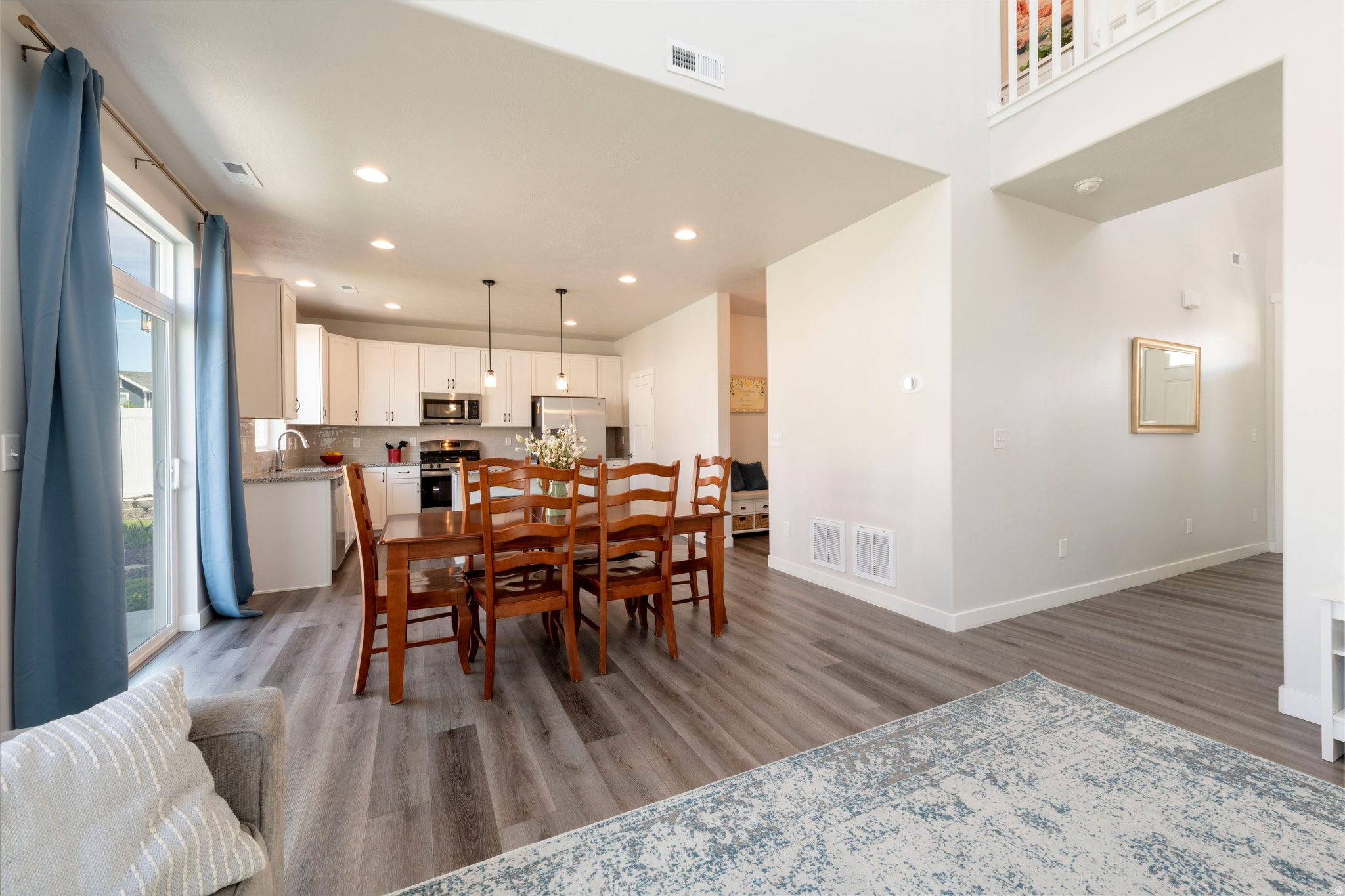 STONECREEK - Residential