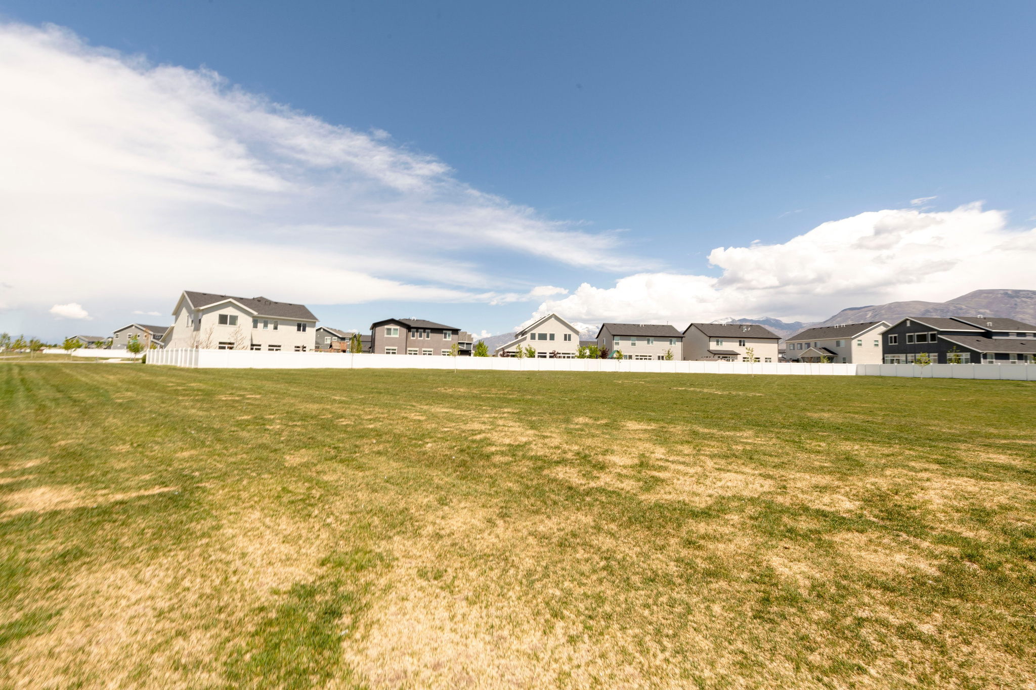STONECREEK - Residential