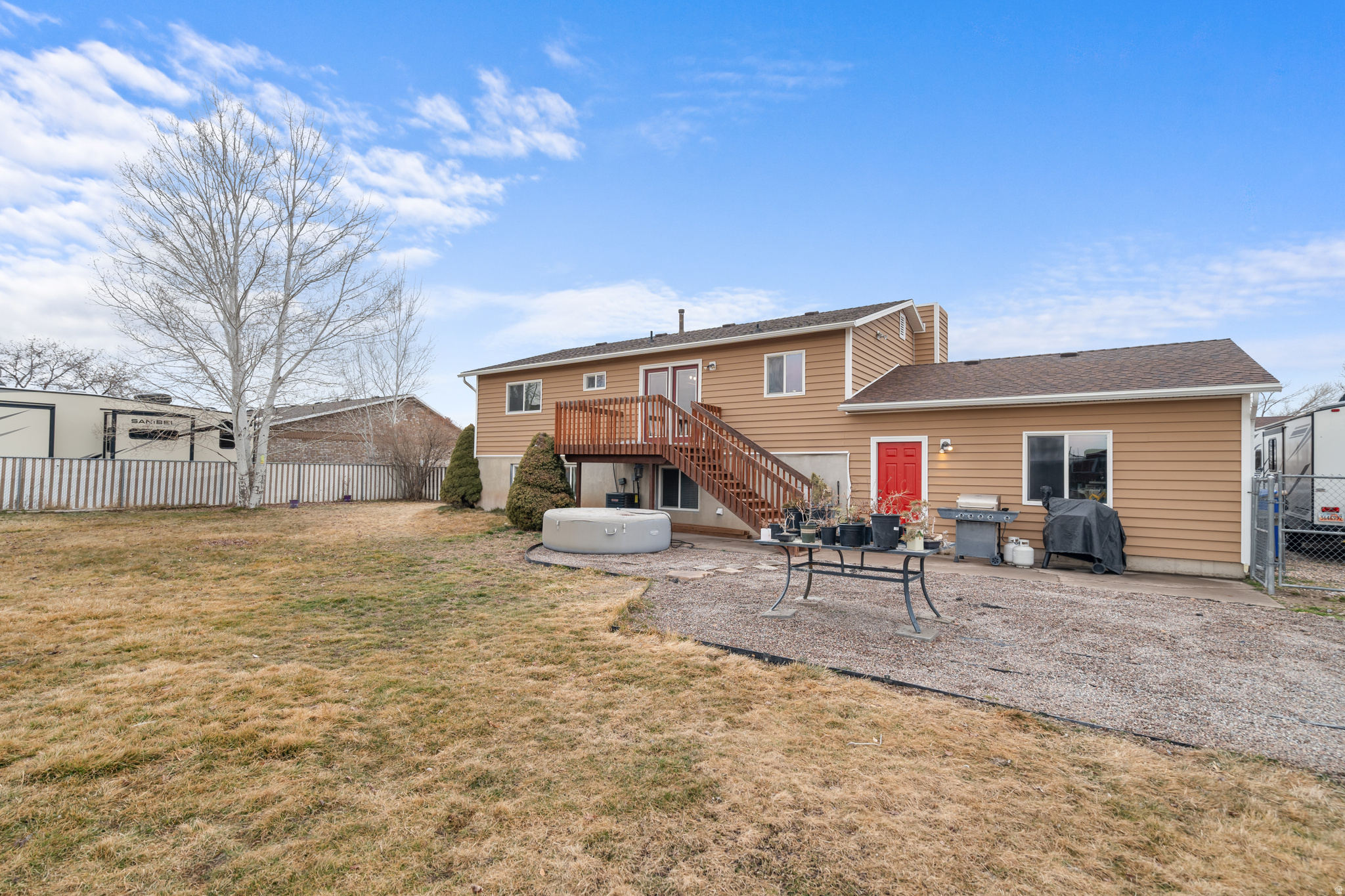 BINGHAM ESTS PH V - Residential