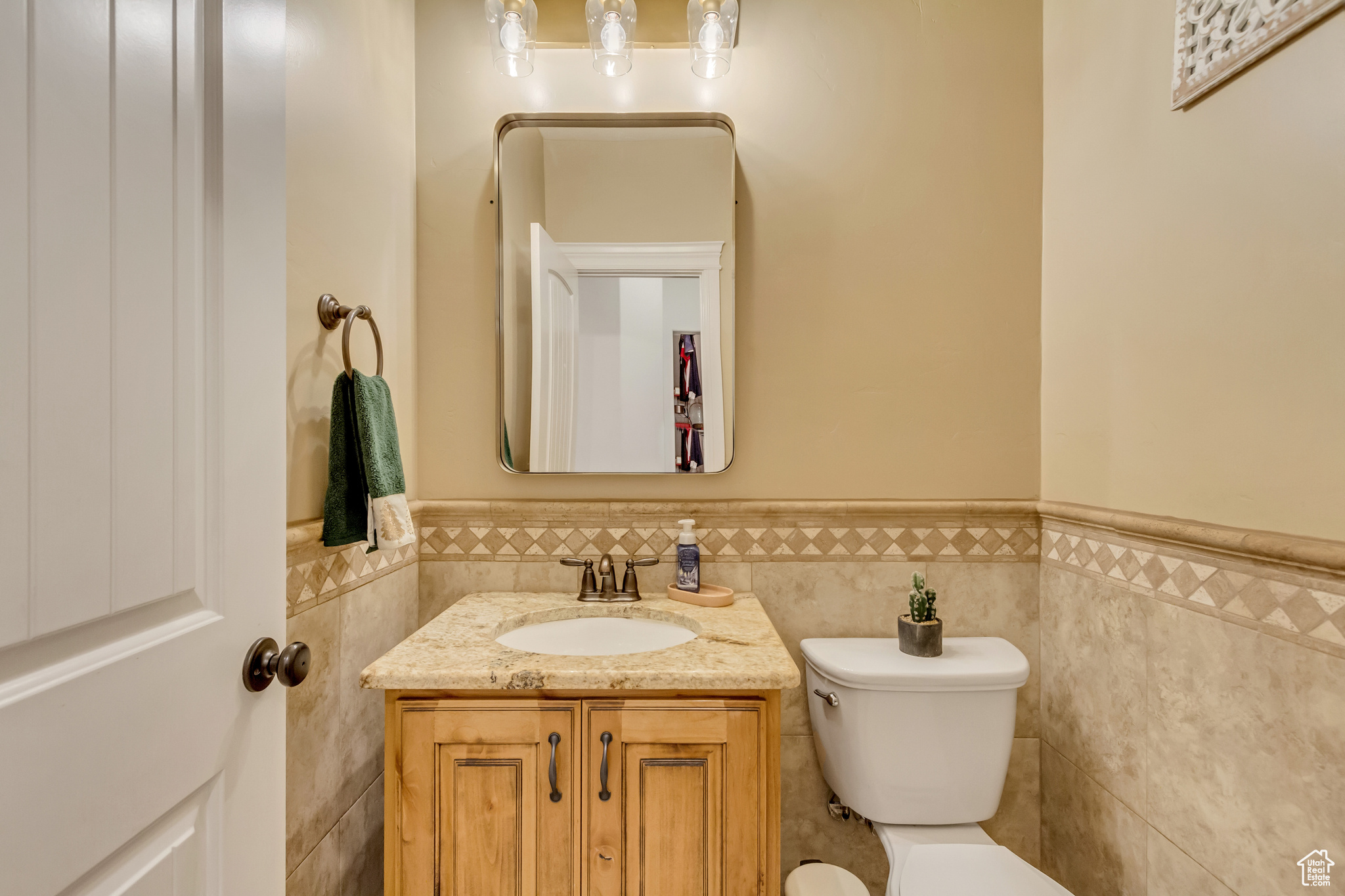 HOLDAWAY ROAD - Residential