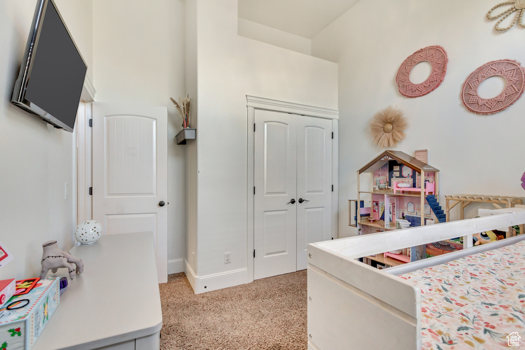 HOLDAWAY ROAD - Residential