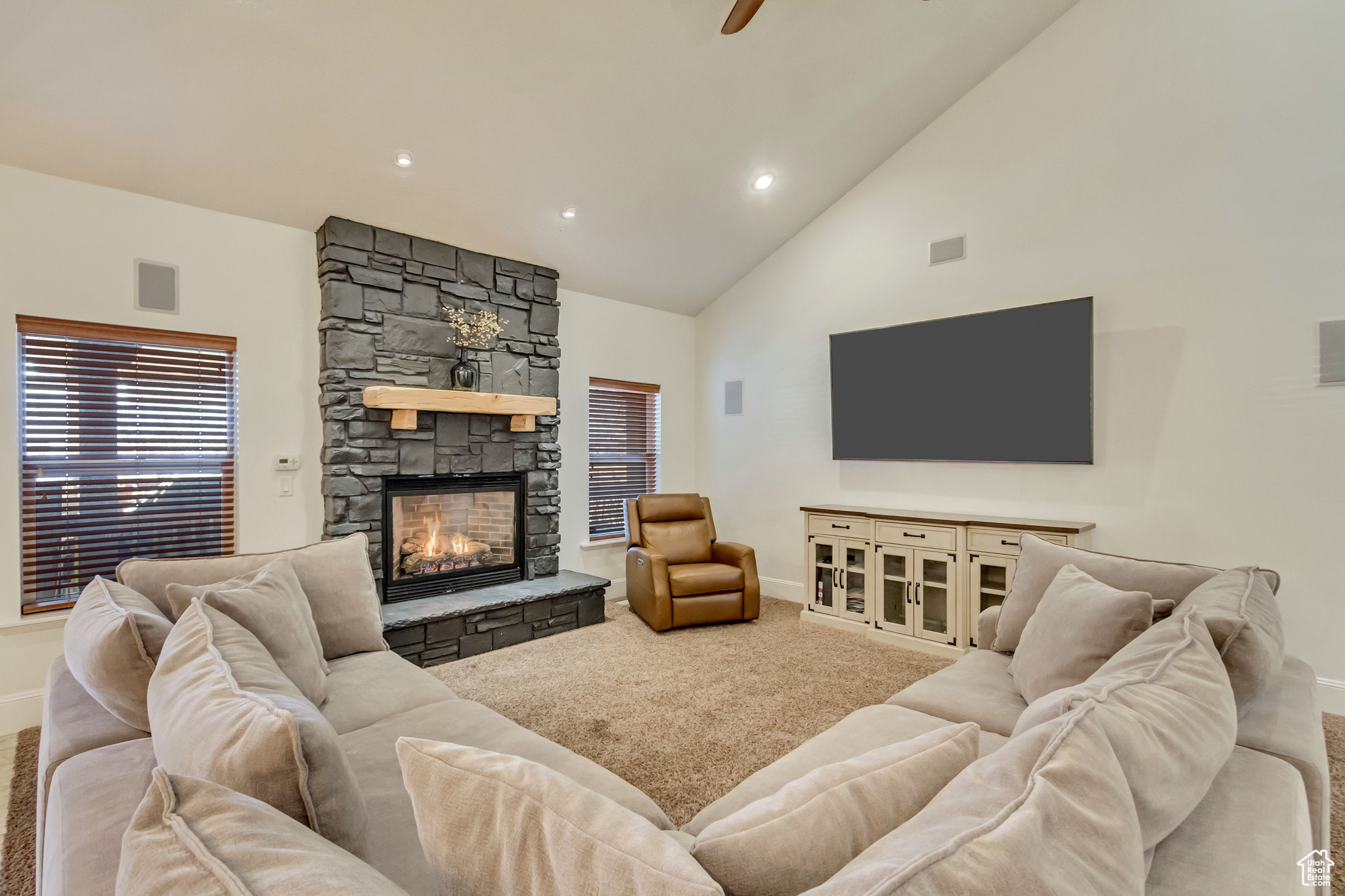 HOLDAWAY ROAD - Residential