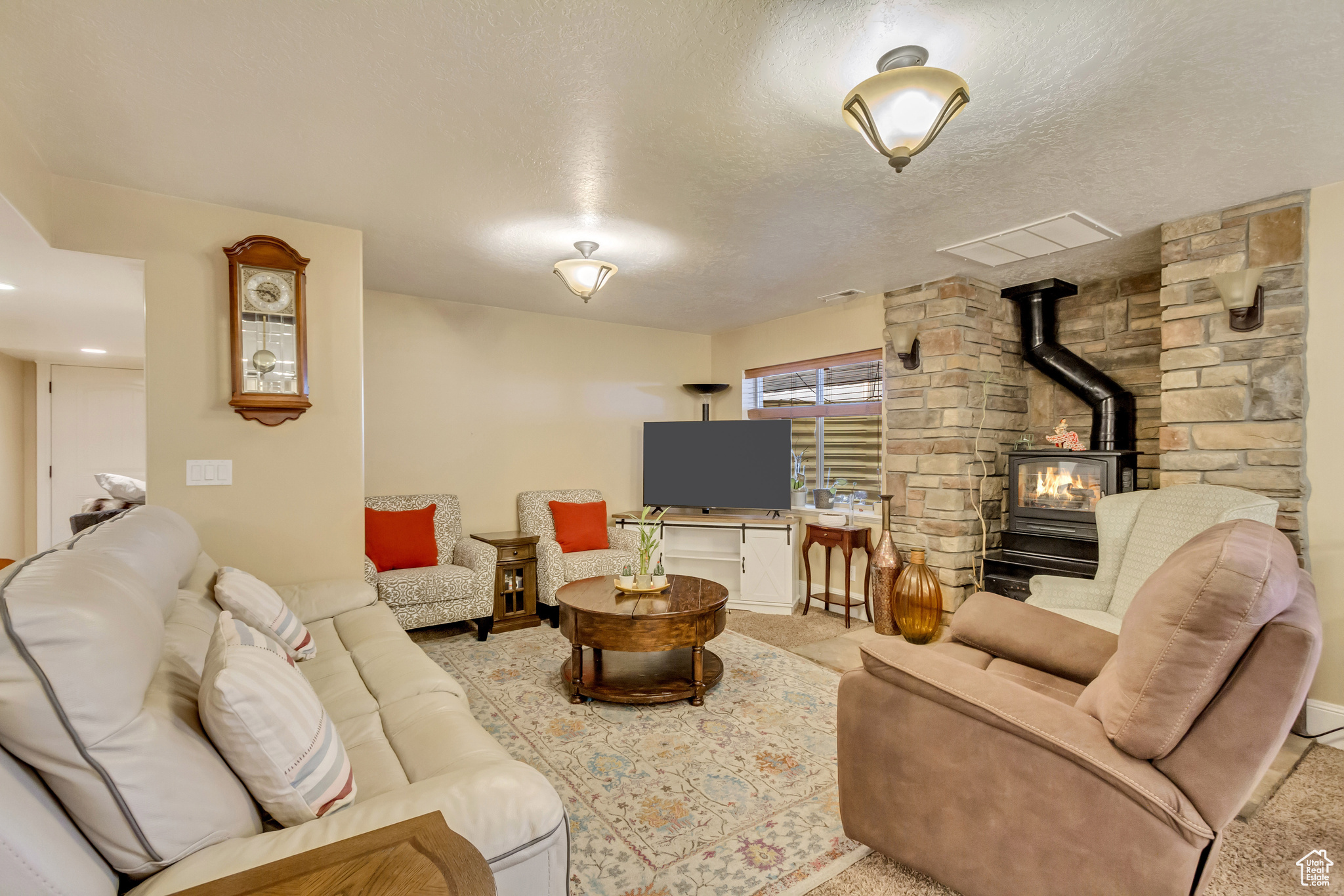 HOLDAWAY ROAD - Residential