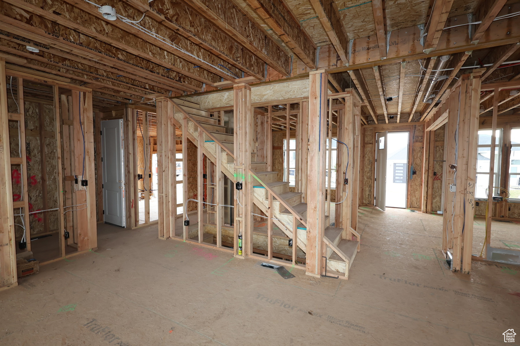 1431 E Beechwood Dr, Layton, Utah image 4