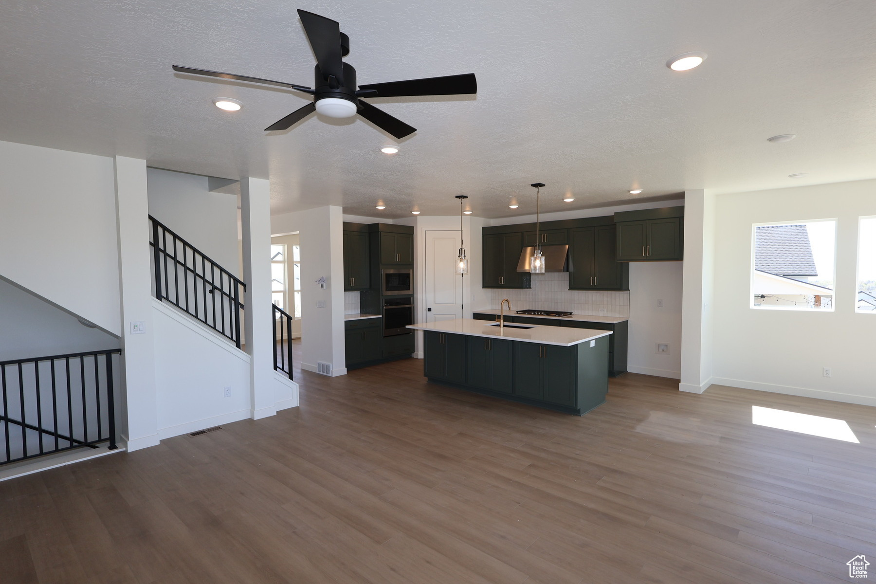 1431 E Beechwood Dr, Layton, Utah image 12