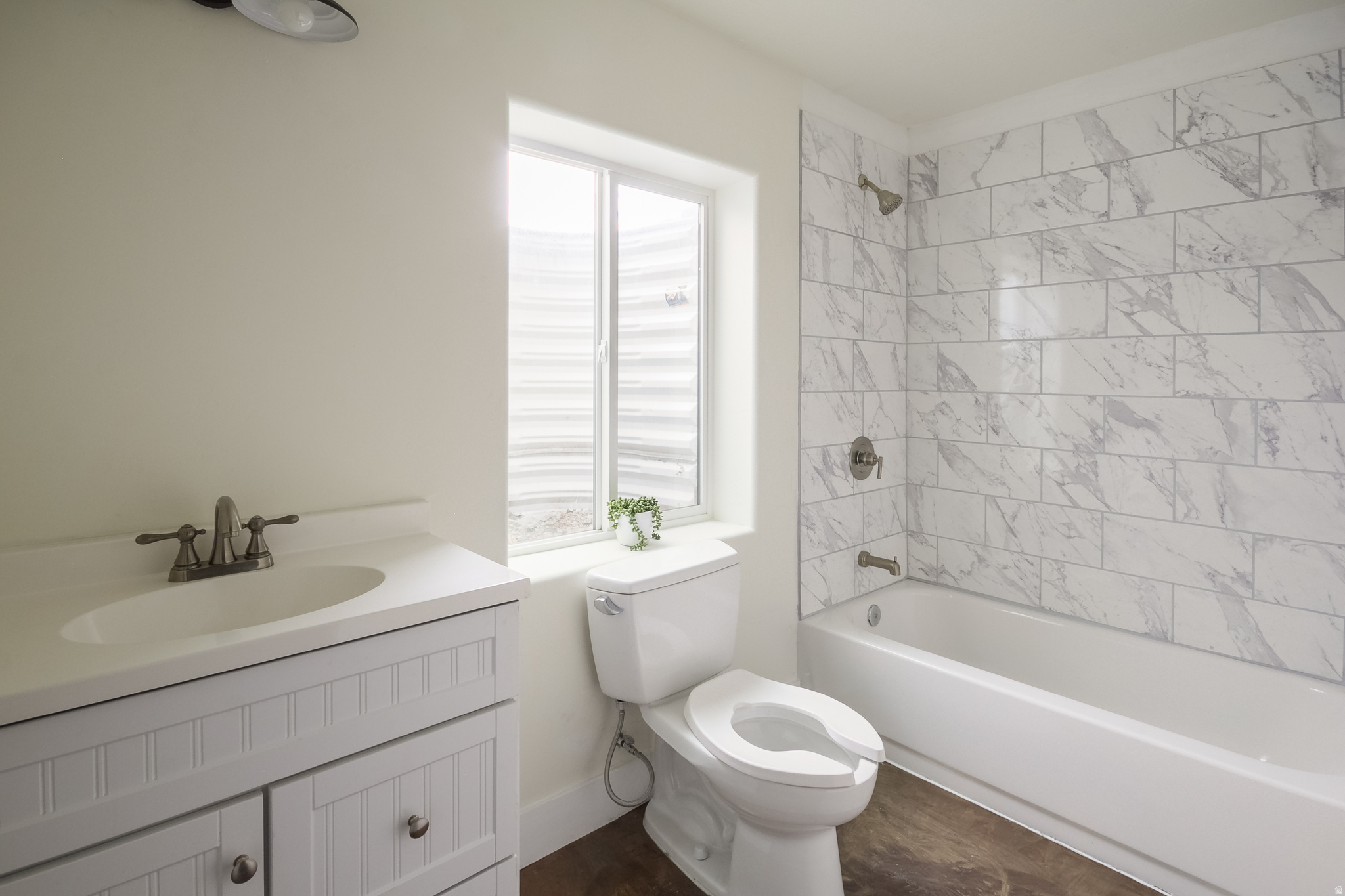 HIDDEN COVE - Residential