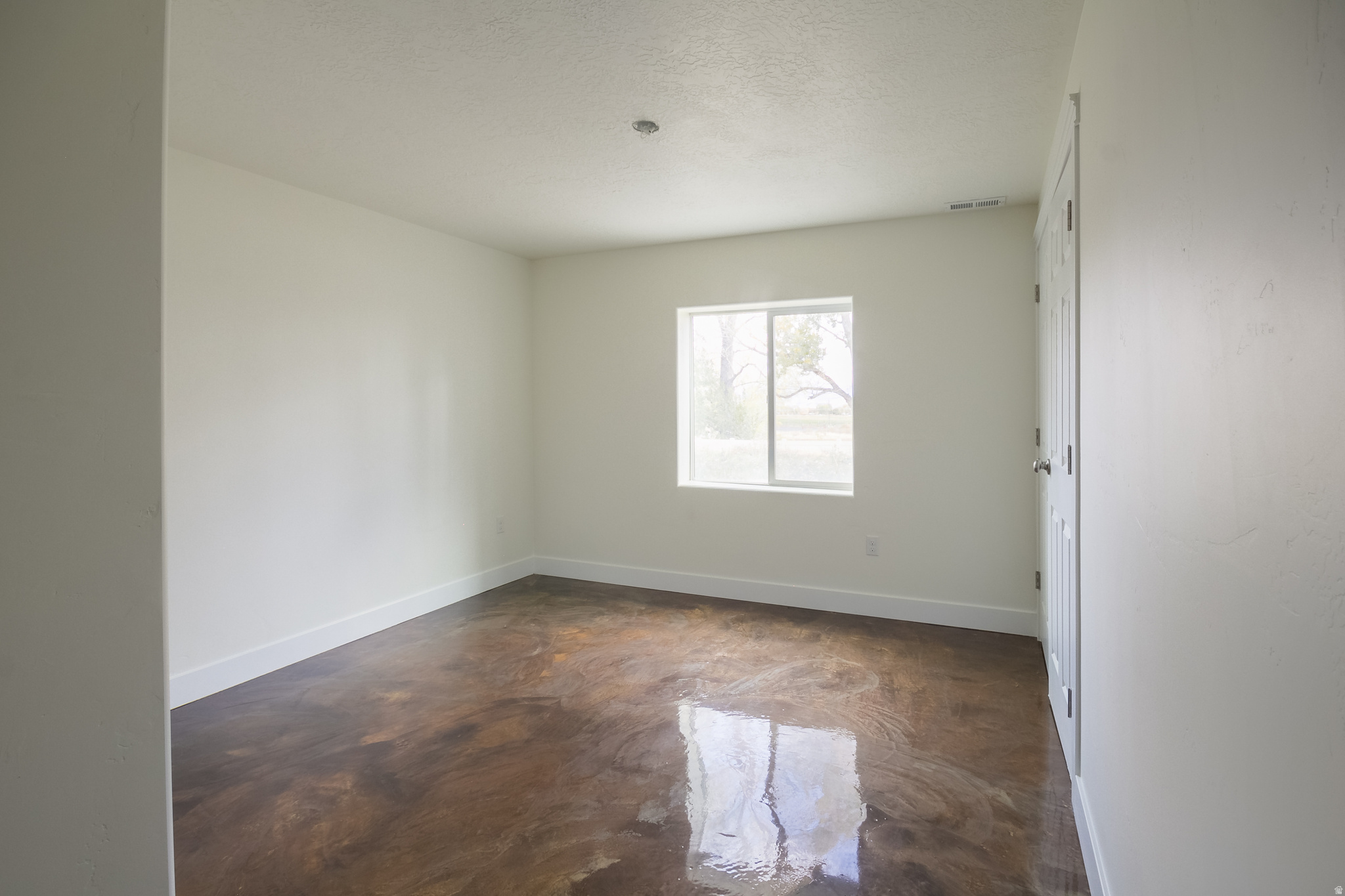 HIDDEN COVE - Residential