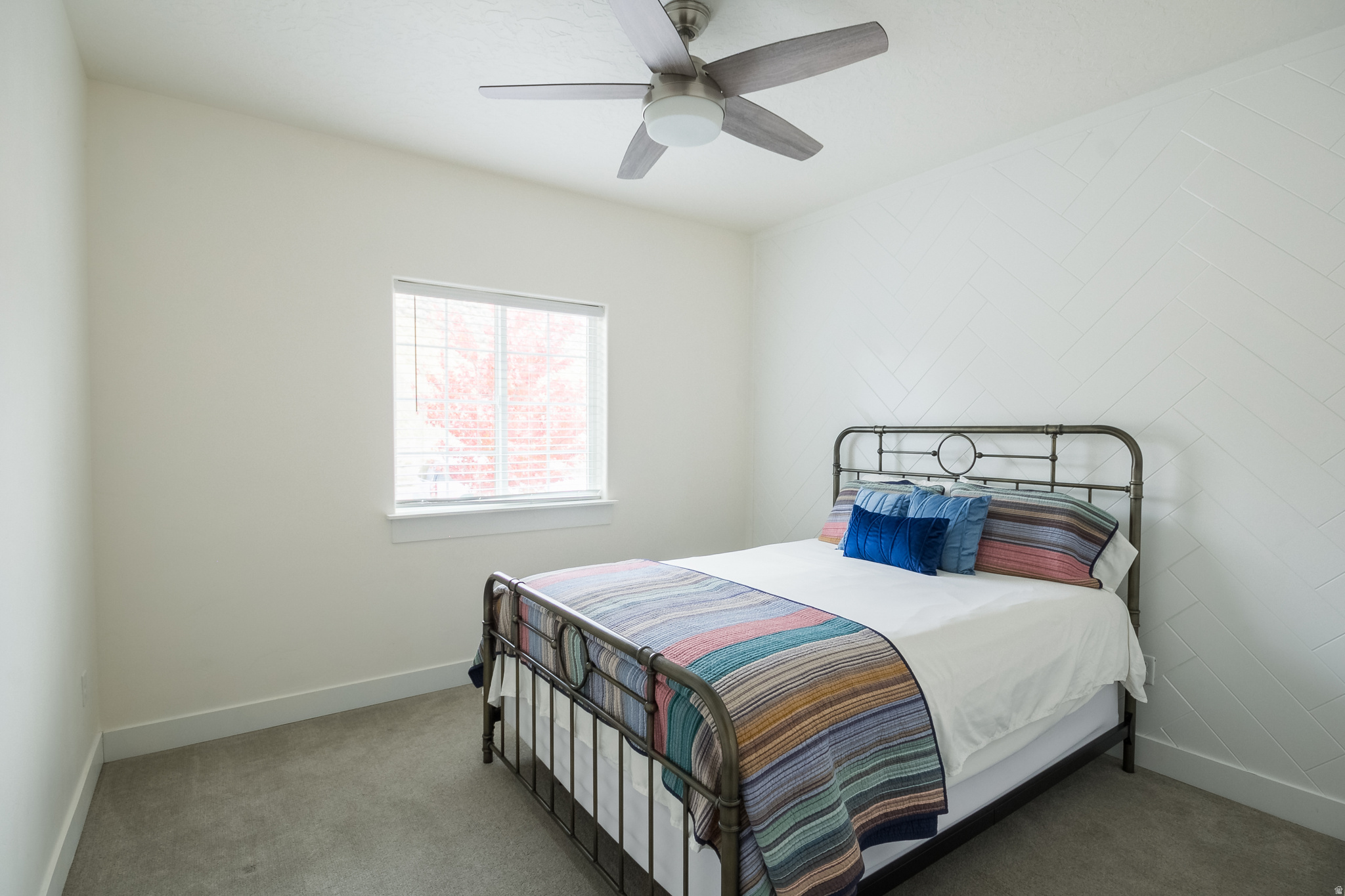 HIDDEN COVE - Residential