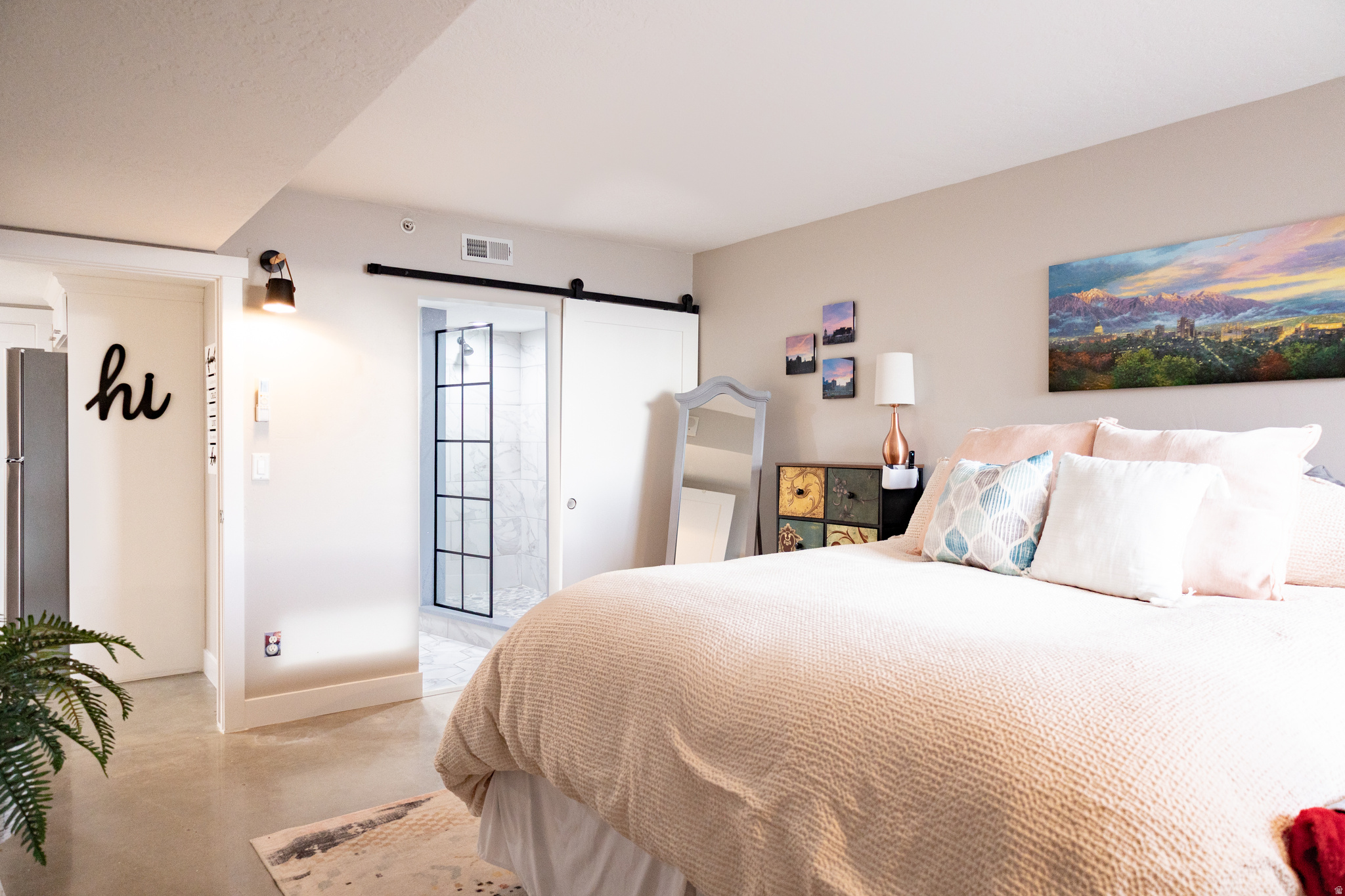 BROADWAY TOWER CONDO - Residential