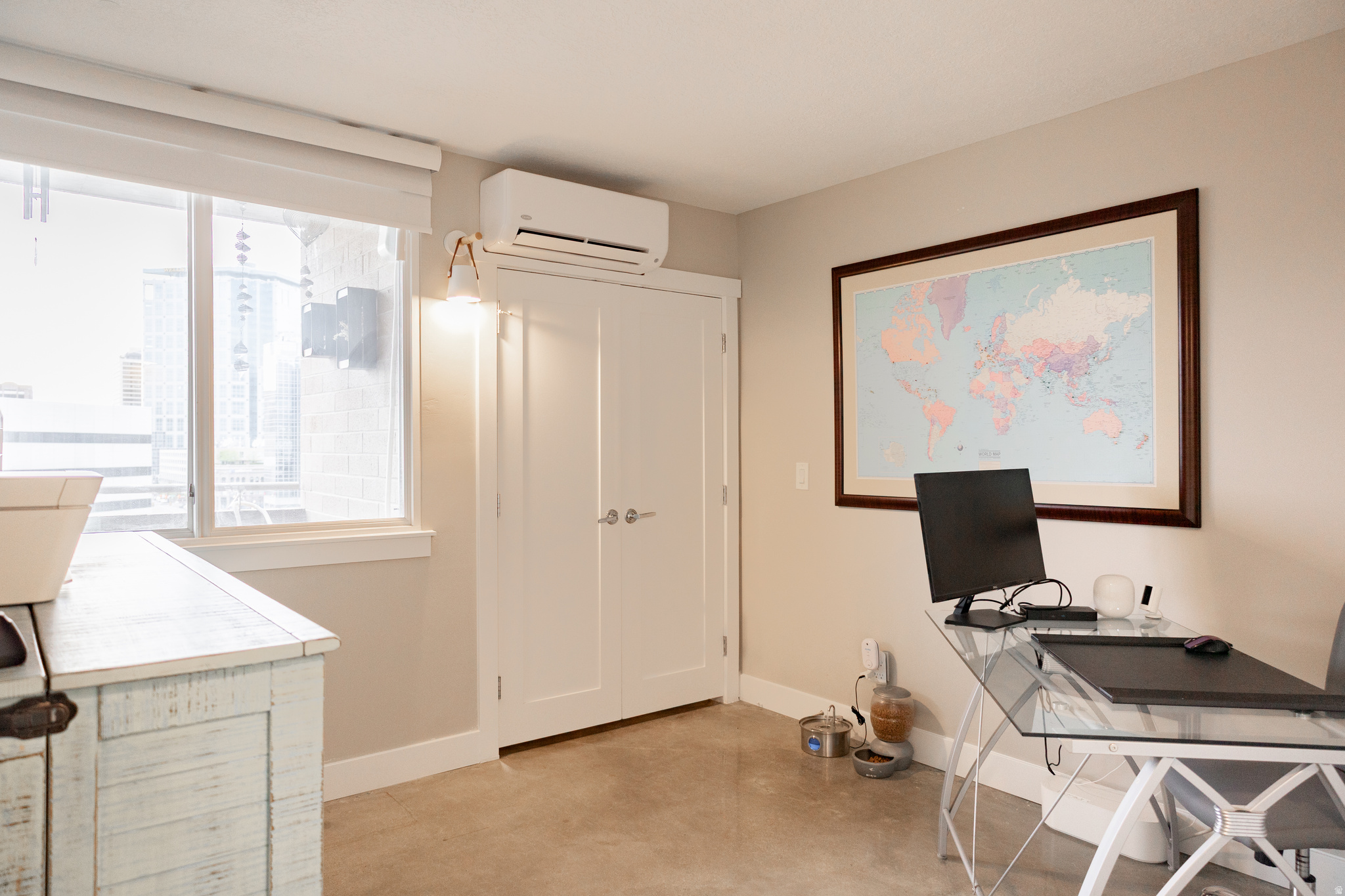 BROADWAY TOWER CONDO - Residential