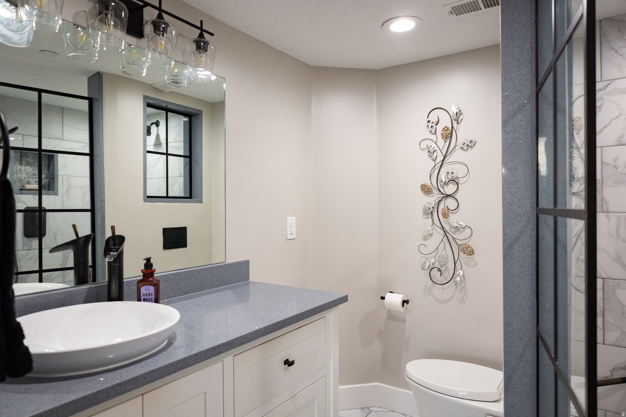 BROADWAY TOWER CONDO - Residential