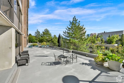 Tiny photo for 241 N VINE ST #601E, Salt Lake City, UT 84103 (MLS # 2190136)