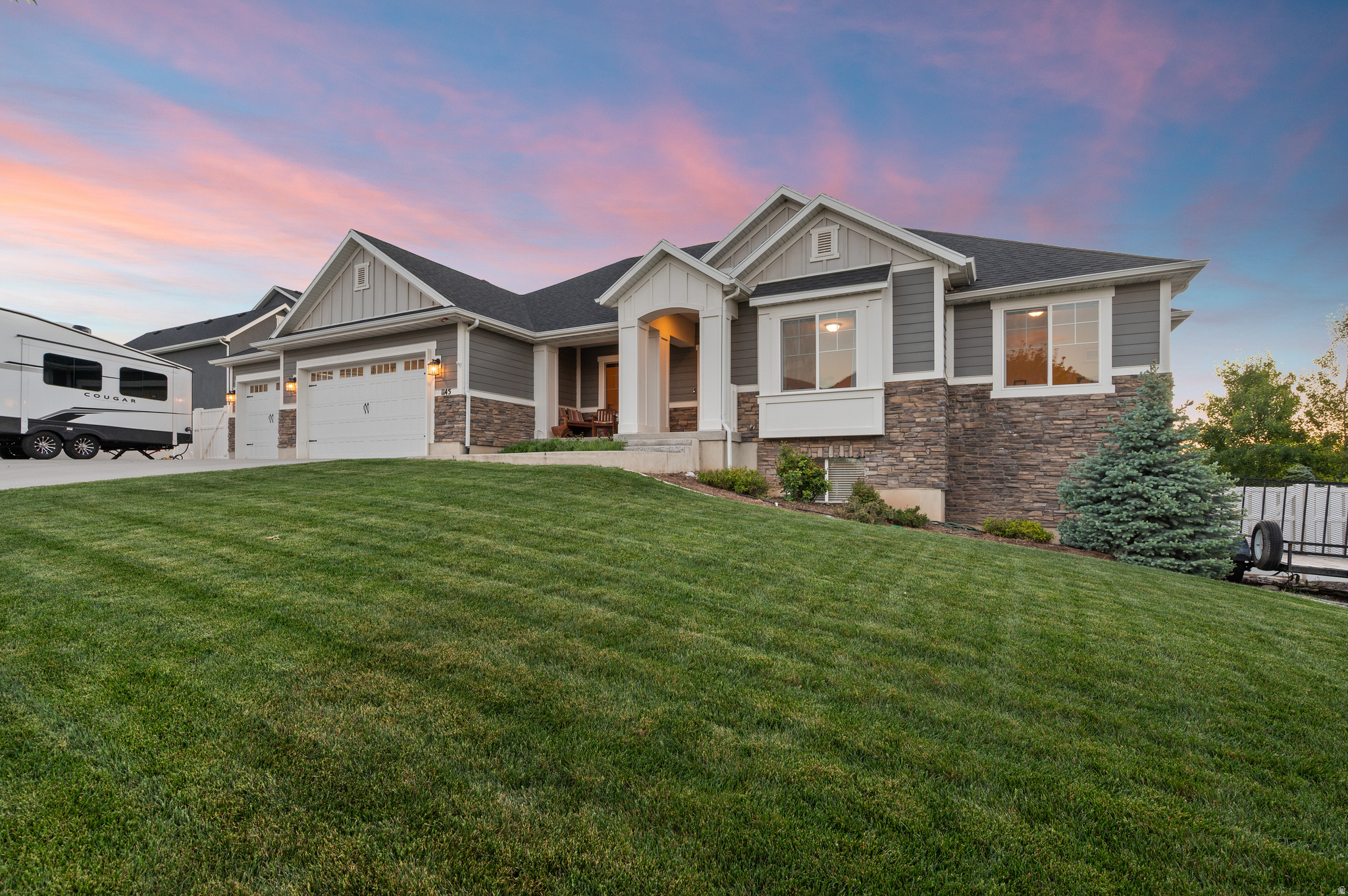 HARRISON HEIGHTS - Residential