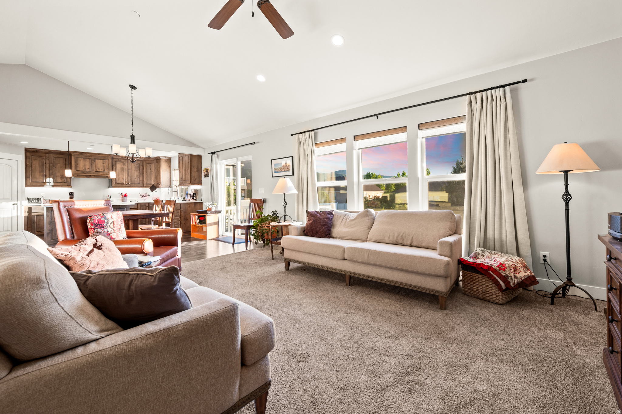 HARRISON HEIGHTS - Residential