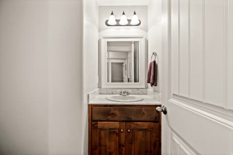 Tiny photo for 1145 N CHRISTLEY LN E #48, Elk Ridge, UT 84651 (MLS # 2157490)